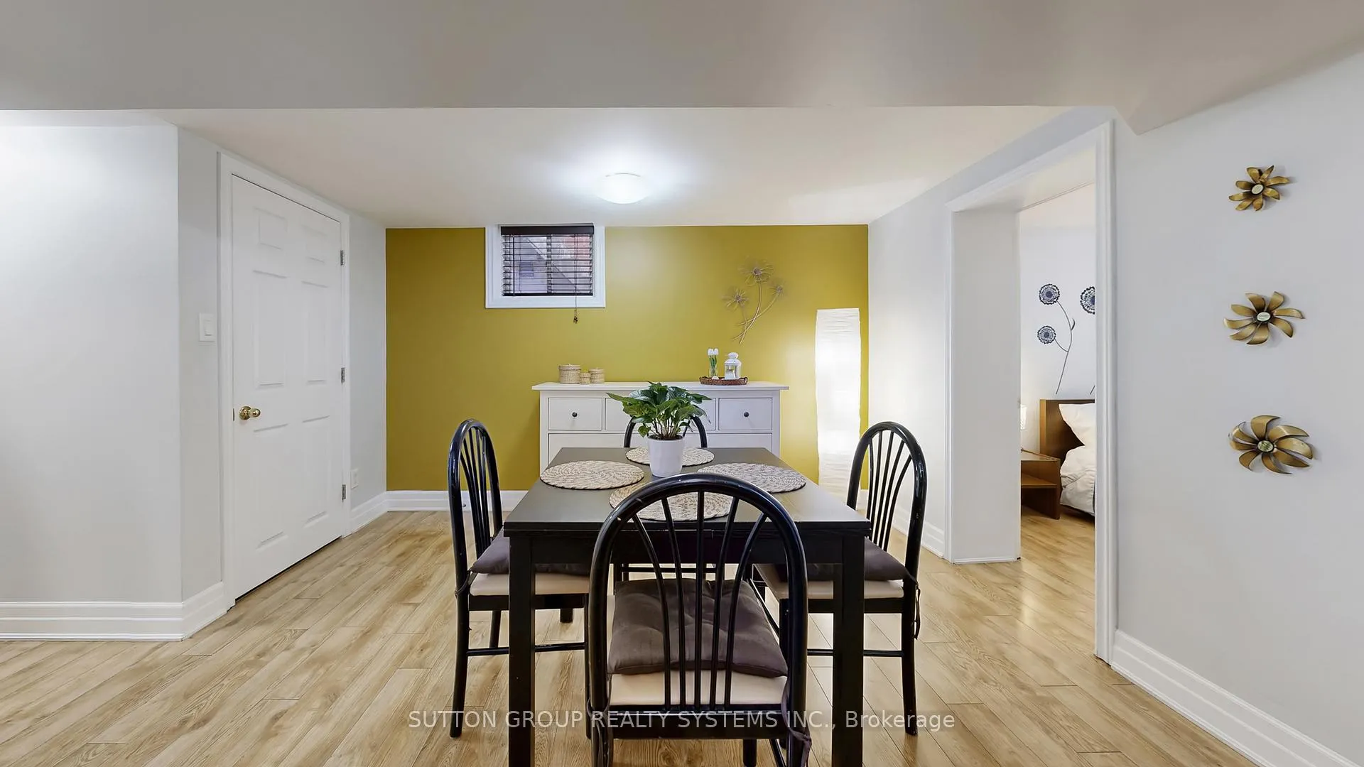 Photo 28 of 38 Donald Avenue, Toronto, Keelesdale-Eglinton West — HOMEH