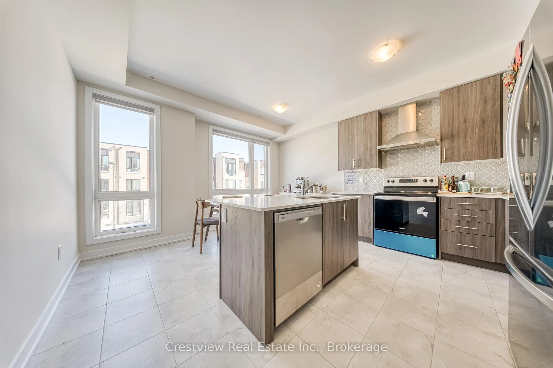 Photo 6 of 84 Stauffer Crescent, Markham, Cornell — HOMEH