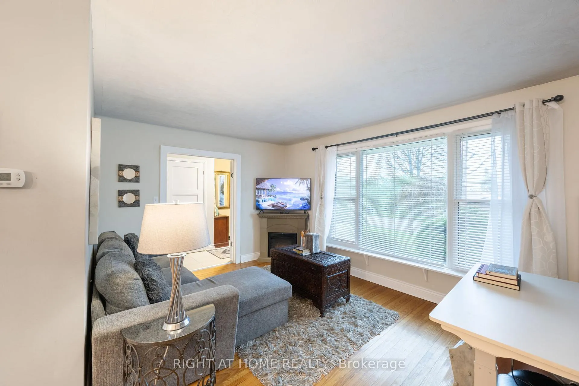 Photo 4 of 323 Lindan Avenue, Selwyn — HOMEH
