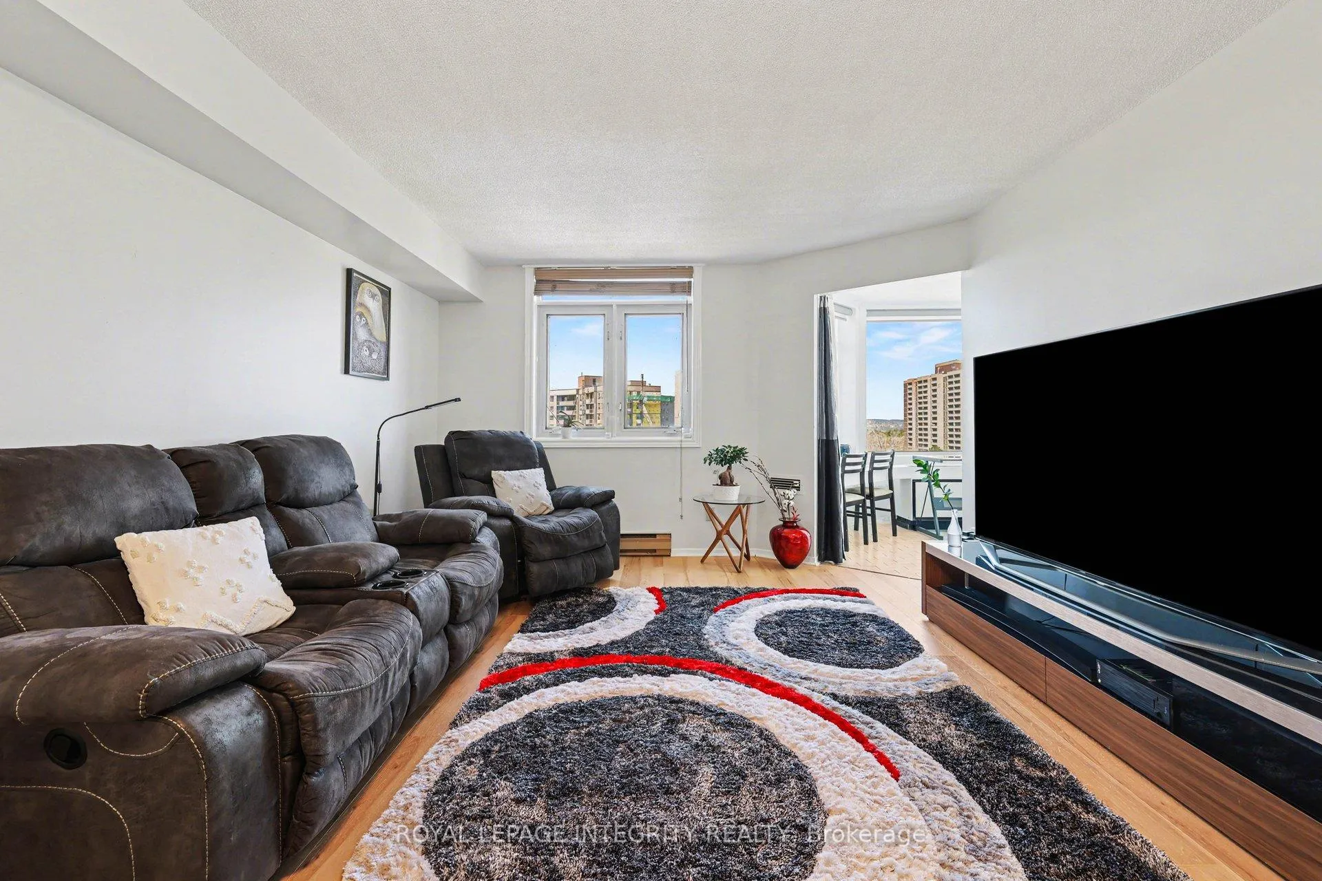 Photo 5 of Unit 928, 1025 Grenon Avenue, Ottawa, Fairfield Heights — HOMEH