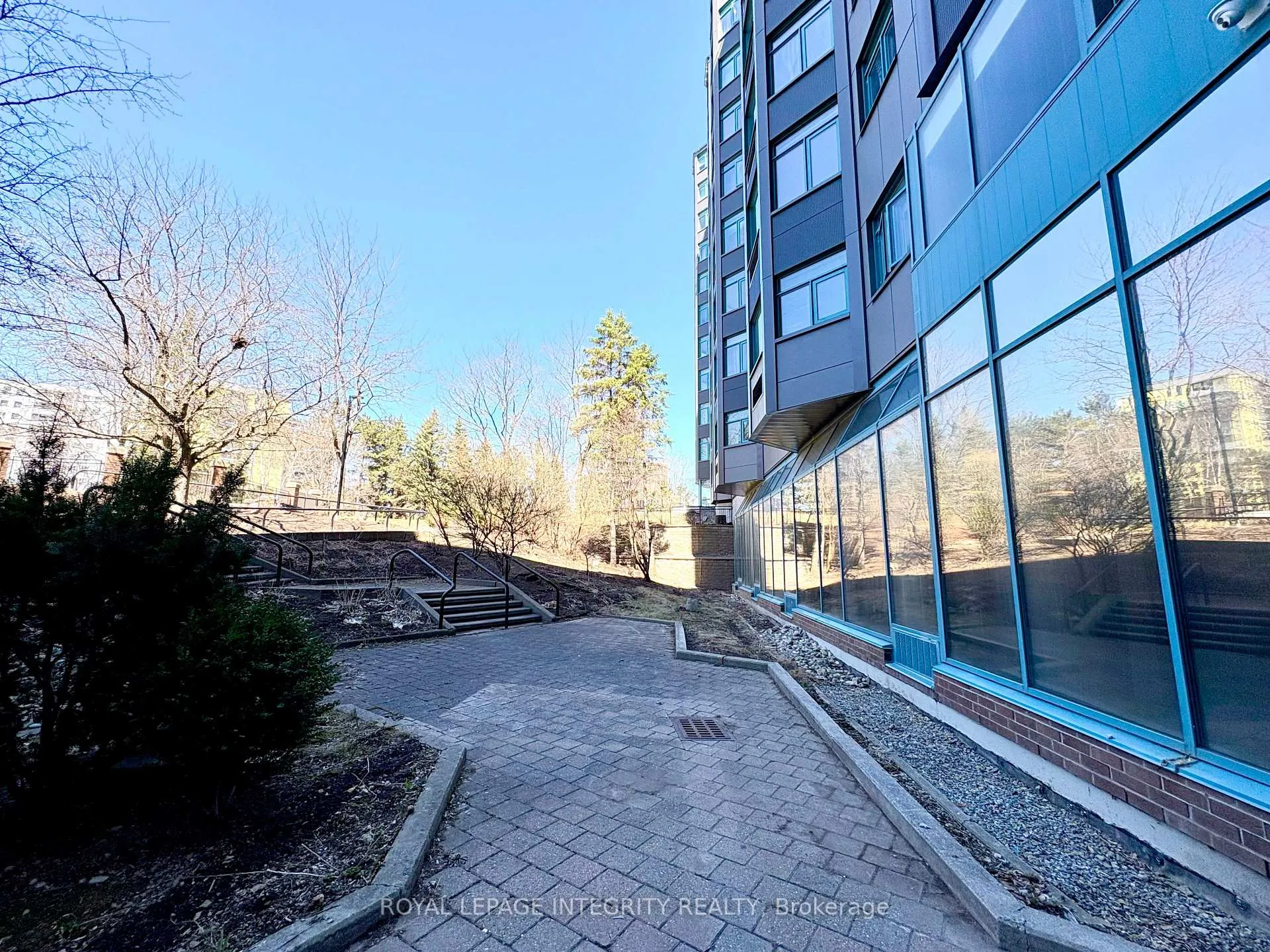 Photo 23 of Unit 928, 1025 Grenon Avenue, Ottawa, Fairfield Heights — HOMEH