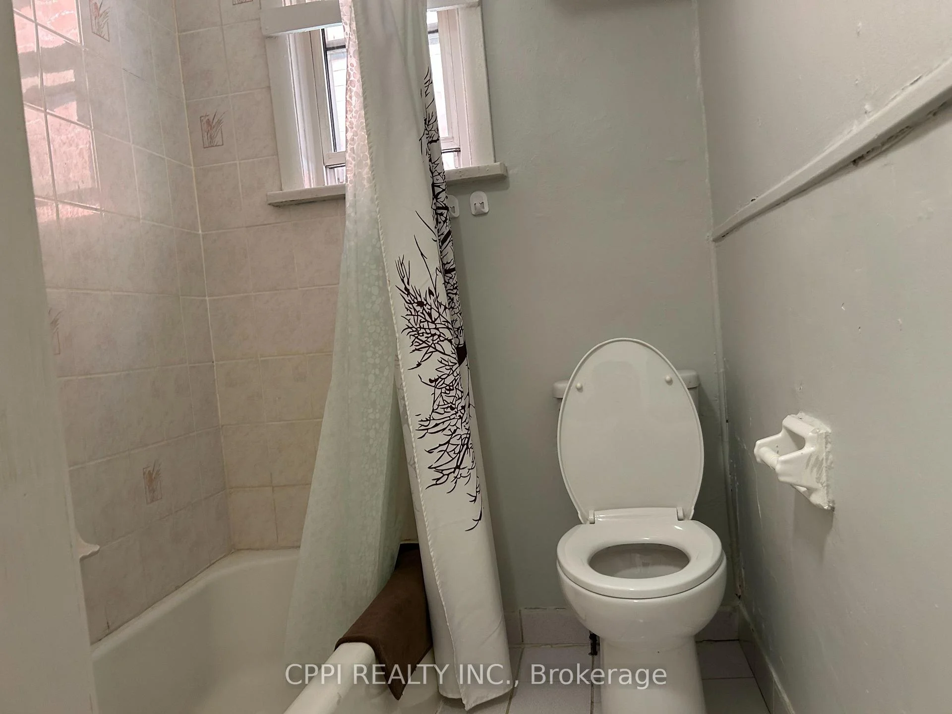 Photo 8 of Unit 201, 106 Old Kingston Road, Ajax, Central West — HOMEH