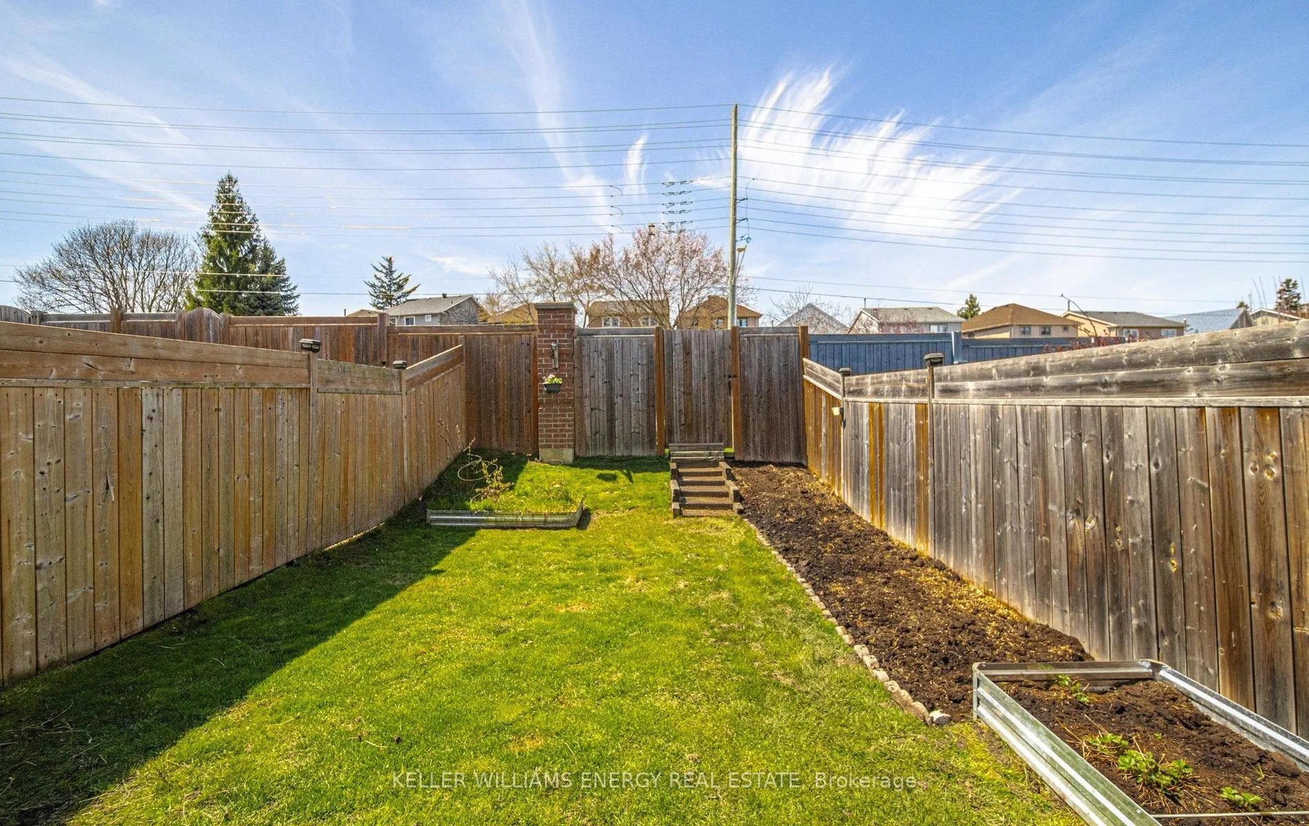 Photo 8 of 1109 Glen Eden Court, Pickering, Liverpool — HOMEH
