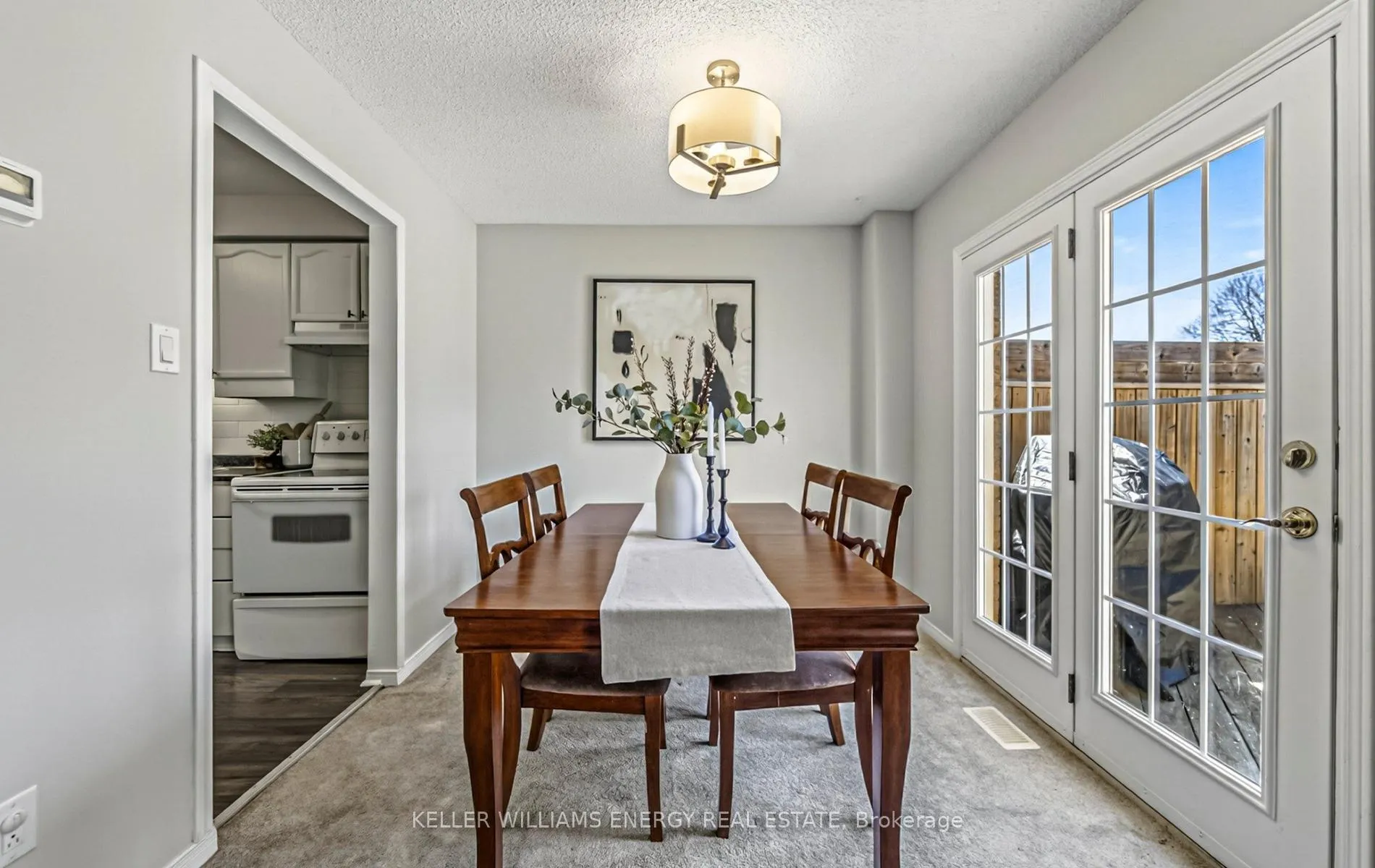 Photo 17 of 1109 Glen Eden Court, Pickering, Liverpool — HOMEH