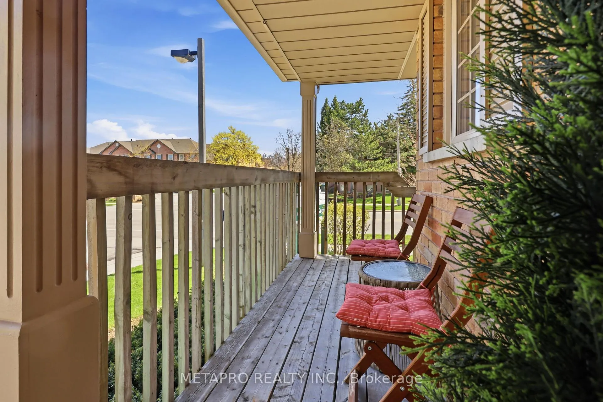 Photo 5 of Unit 6, 2880 Headon Forest Drive, Burlington, Headon — HOMEH