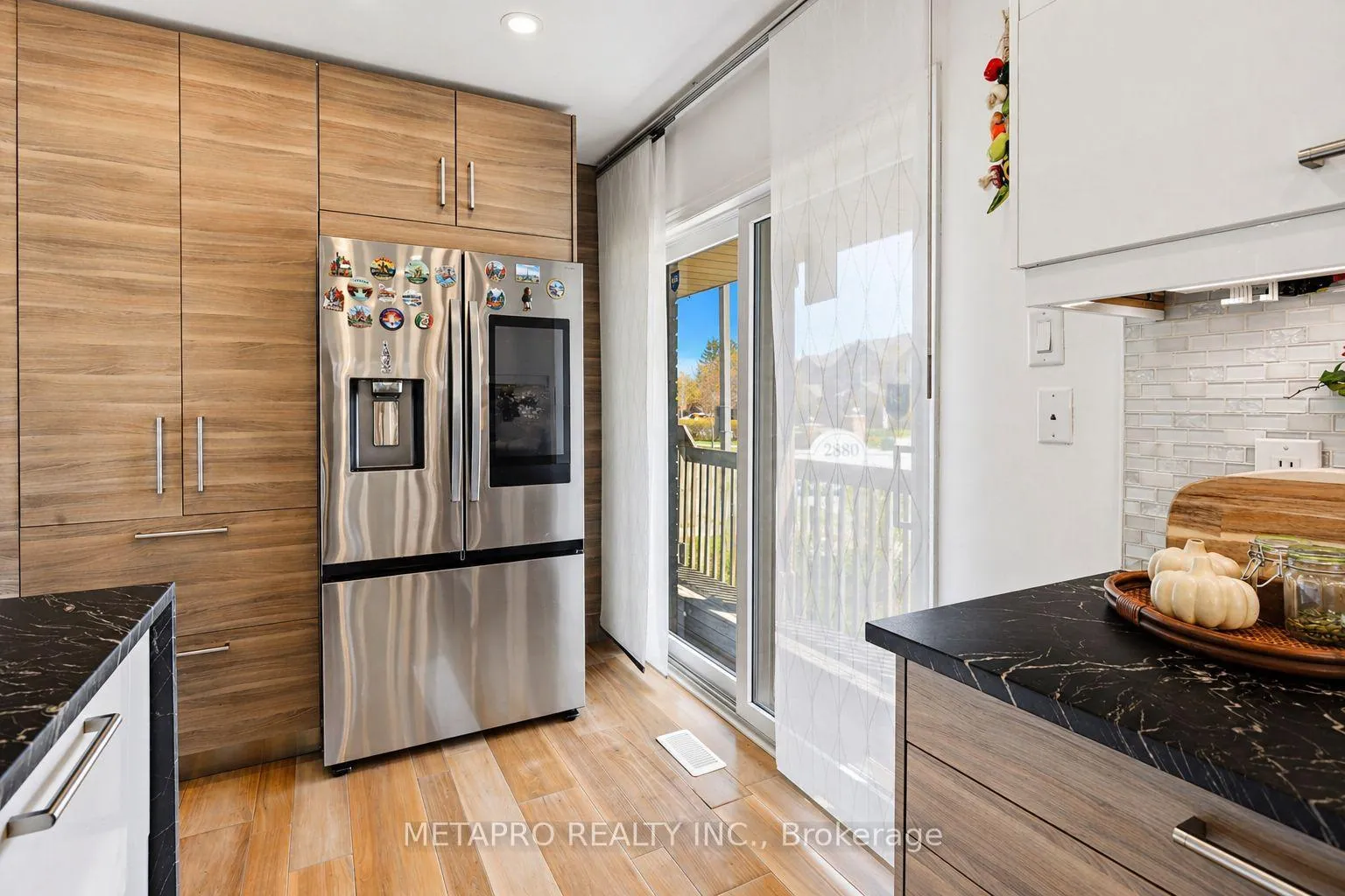 Photo 11 of Unit 6, 2880 Headon Forest Drive, Burlington, Headon — HOMEH