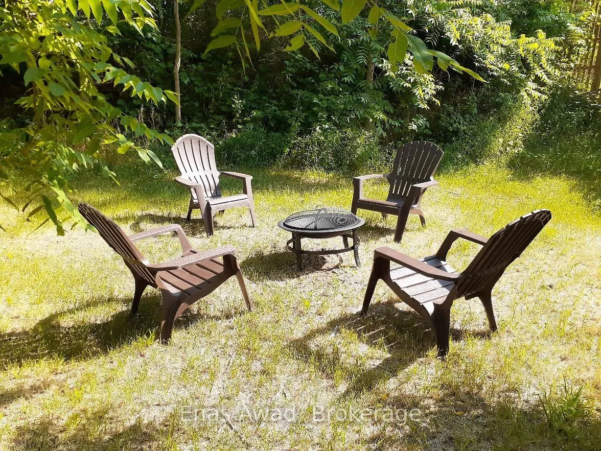 Photo 16 of 83 County Rd 1, Prince Edward County, Hallowell Ward — HOMEH