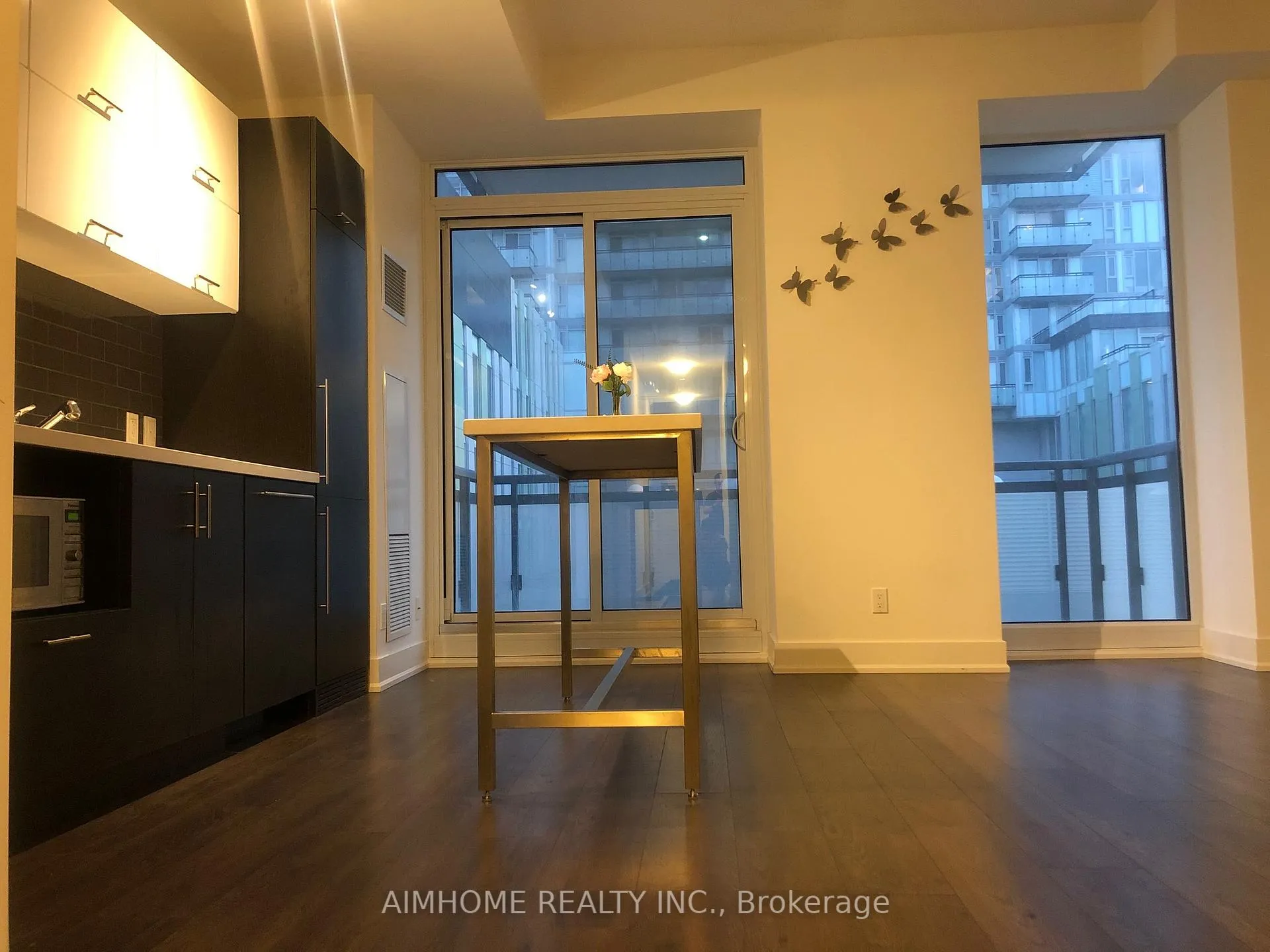 Photo 3 of Unit 405, 180 Enterprise Boulevard, Markham, Unionville — HOMEH