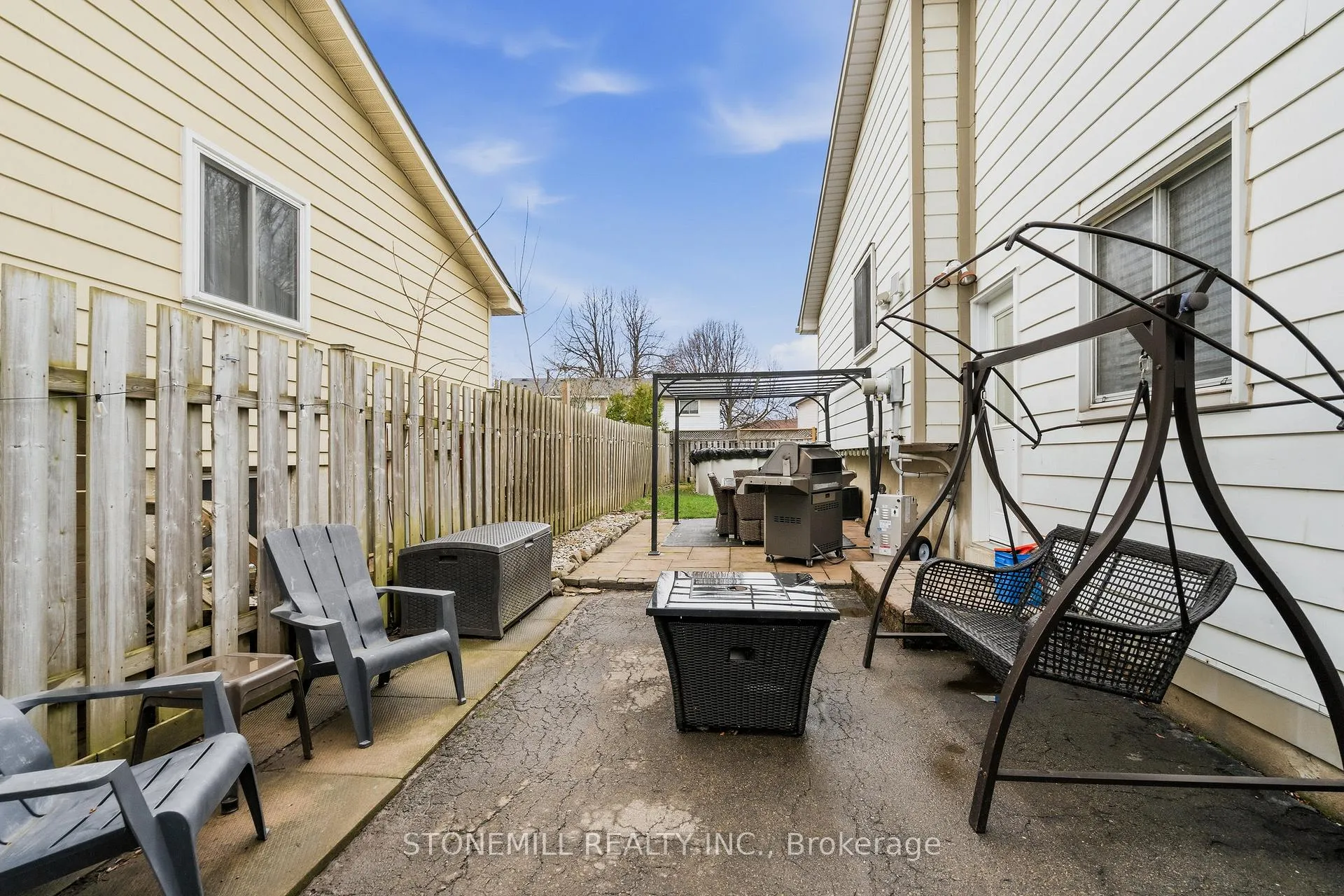 Photo 24 of 19 Golden Orchard Drive, Hamilton, Gourley — HOMEH