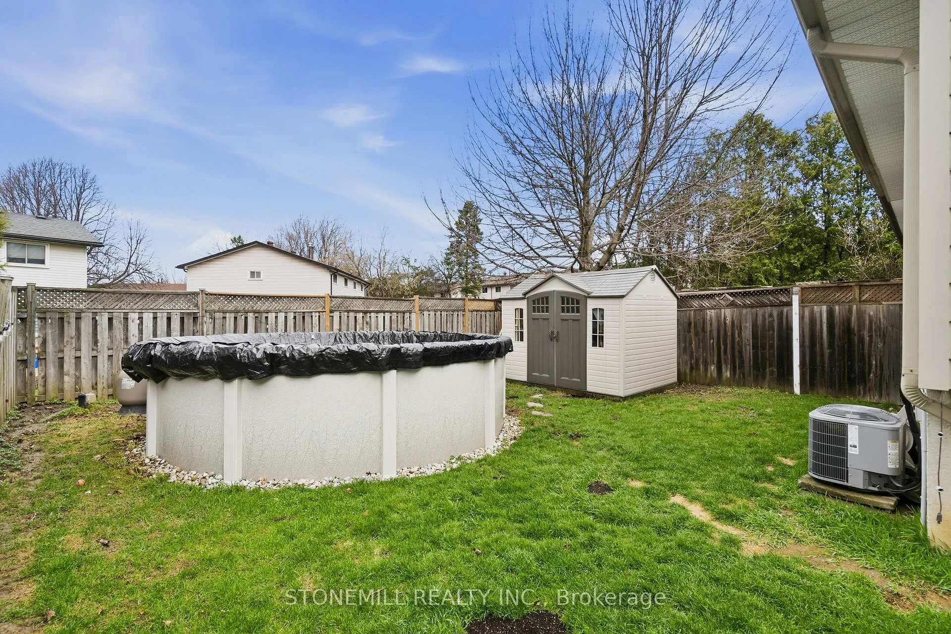 Photo 25 of 19 Golden Orchard Drive, Hamilton, Gourley — HOMEH