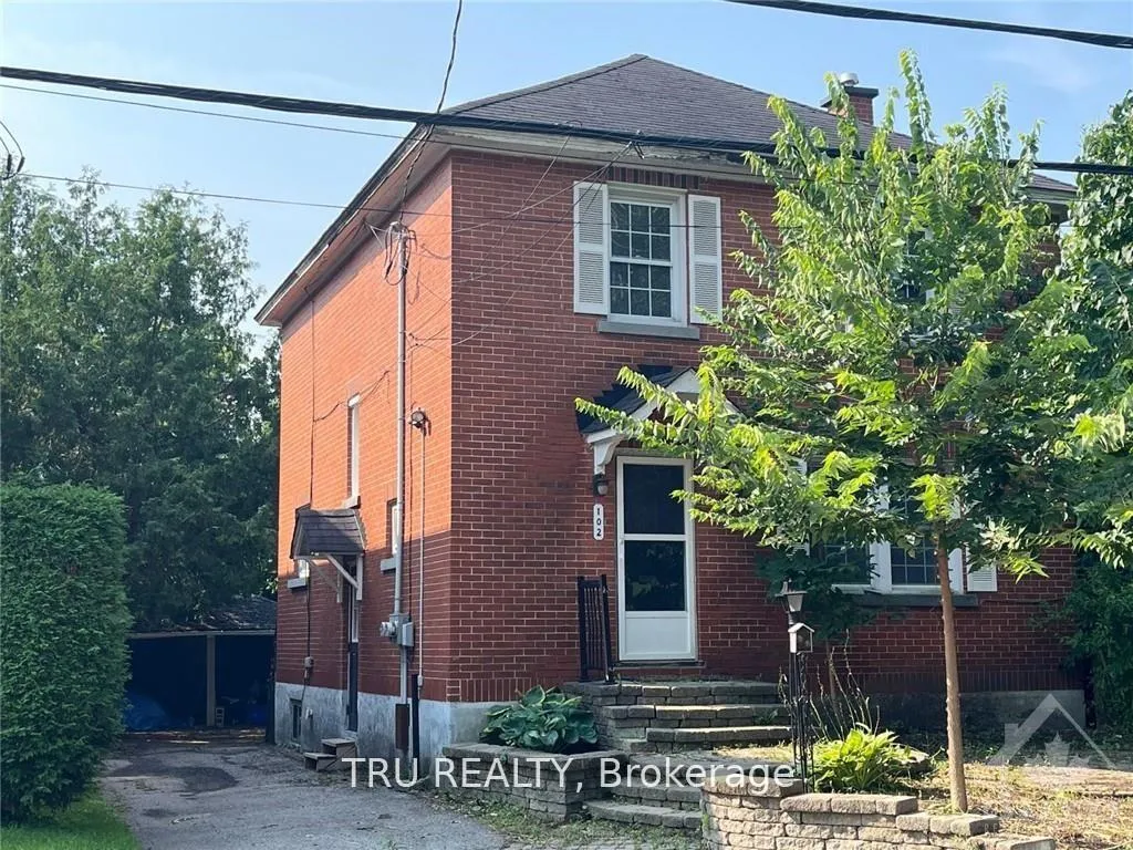 Photo 2 of 102 Putman Avenue, Ottawa, Lindenlea — HOMEH