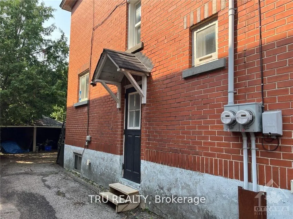 Photo 7 of 102 Putman Avenue, Ottawa, Lindenlea — HOMEH