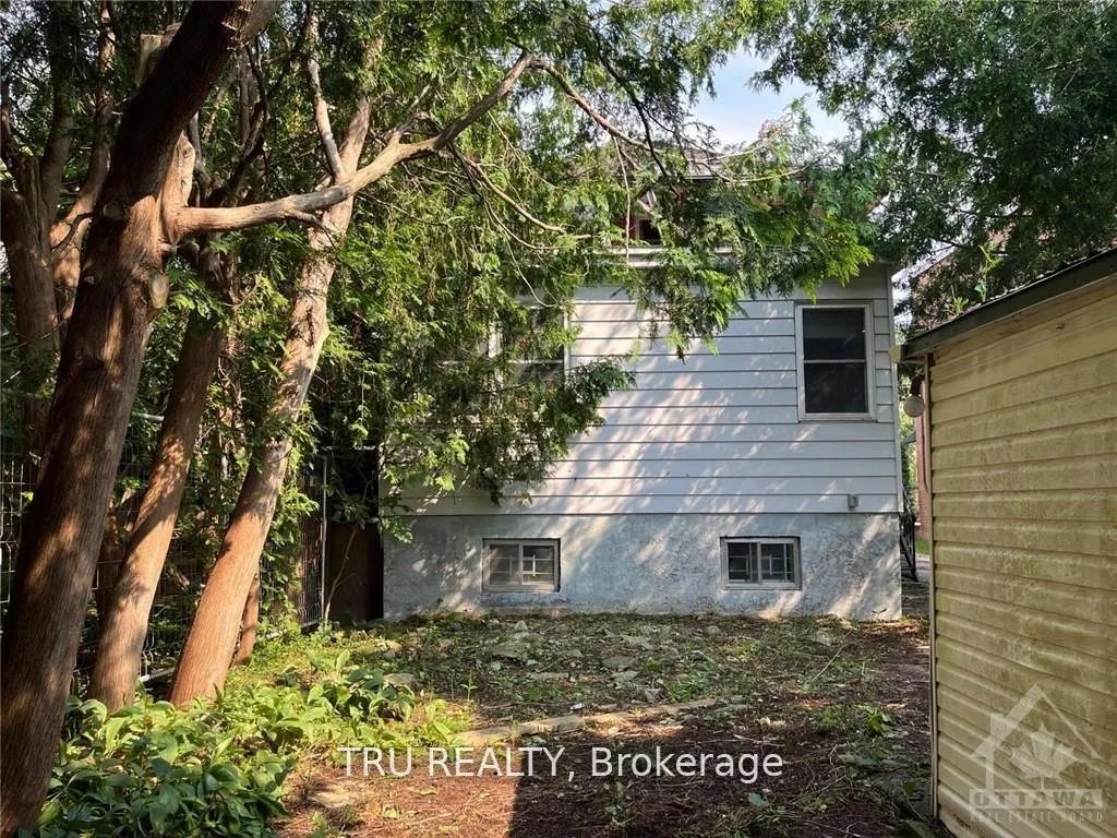 Photo 9 of 102 Putman Avenue, Ottawa, Lindenlea — HOMEH