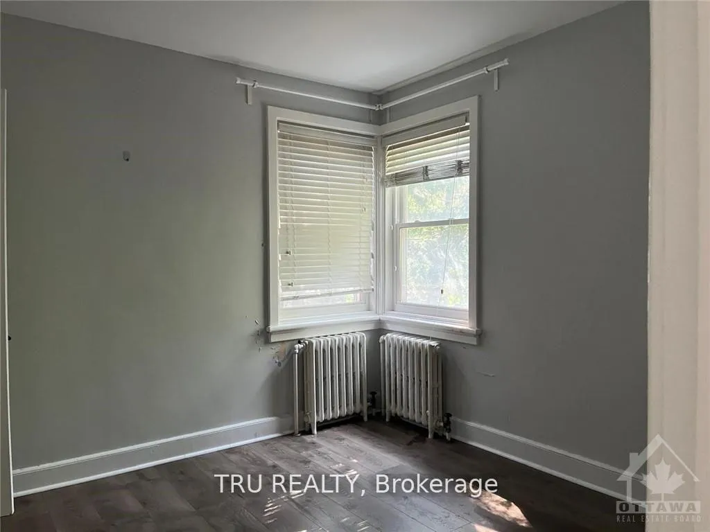 Photo 12 of 102 Putman Avenue, Ottawa, Lindenlea — HOMEH
