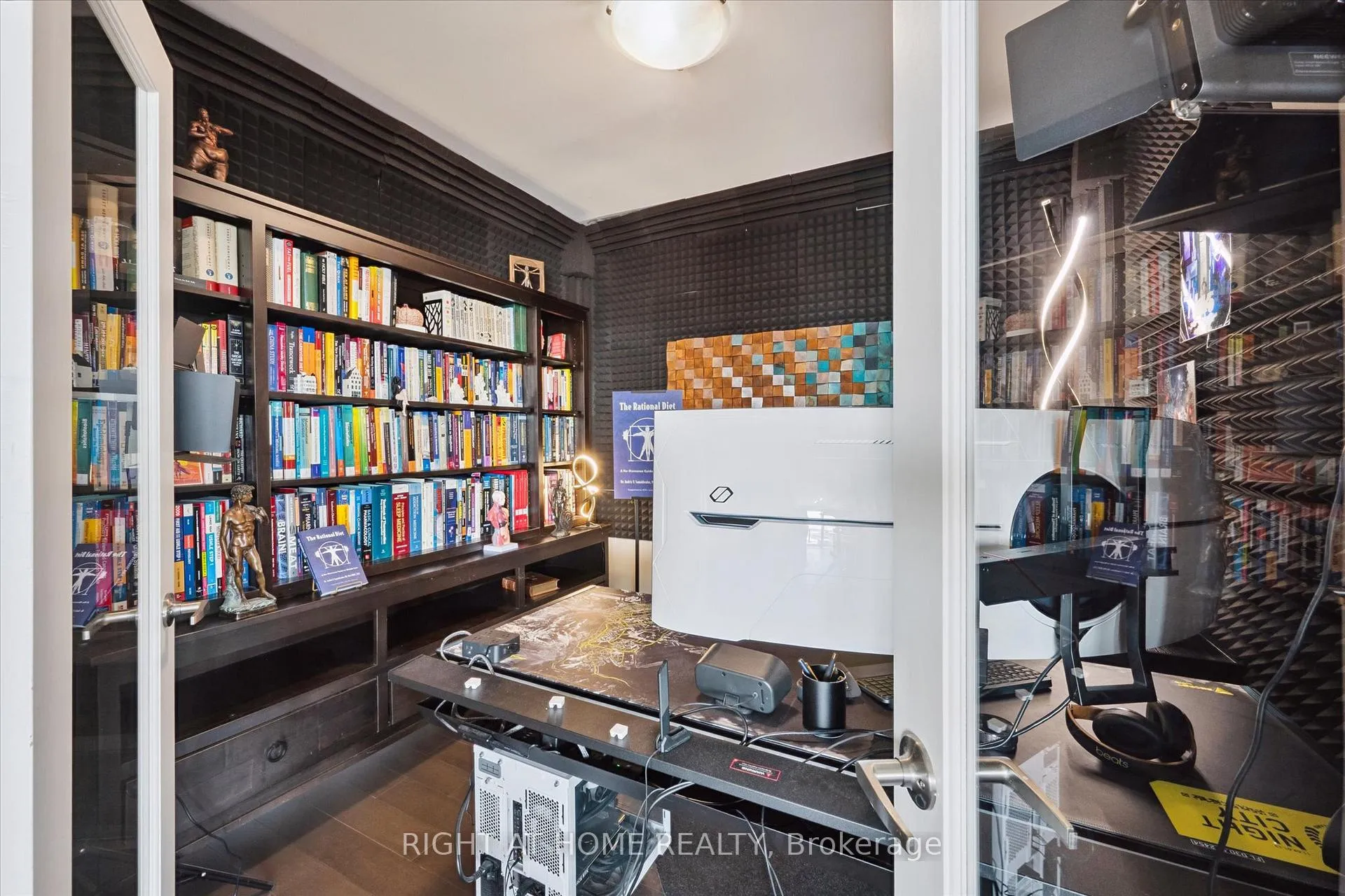 Photo 34 of Unit 707, 160 Macdonell Street, Guelph, Downtown — HOMEH