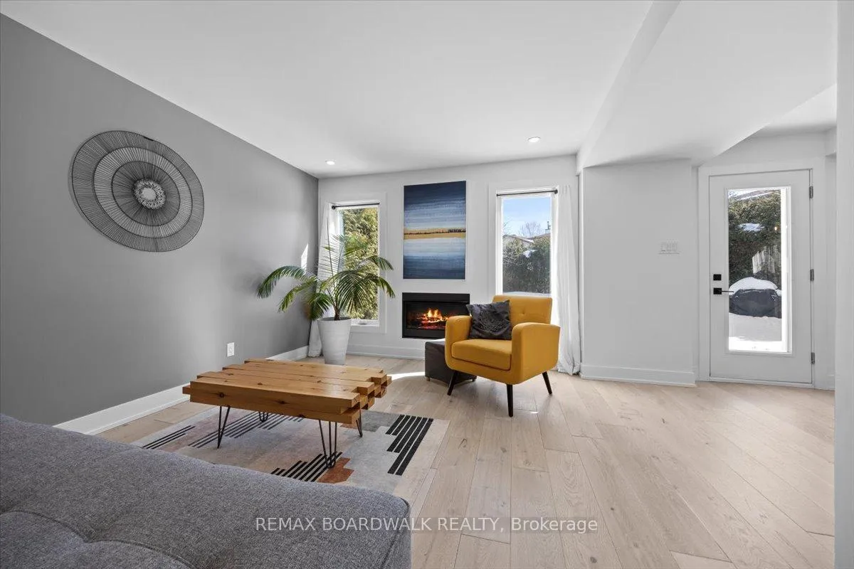 Photo 7 of 1535 Kamouraska Circle, Ottawa, Chateauneuf — HOMEH