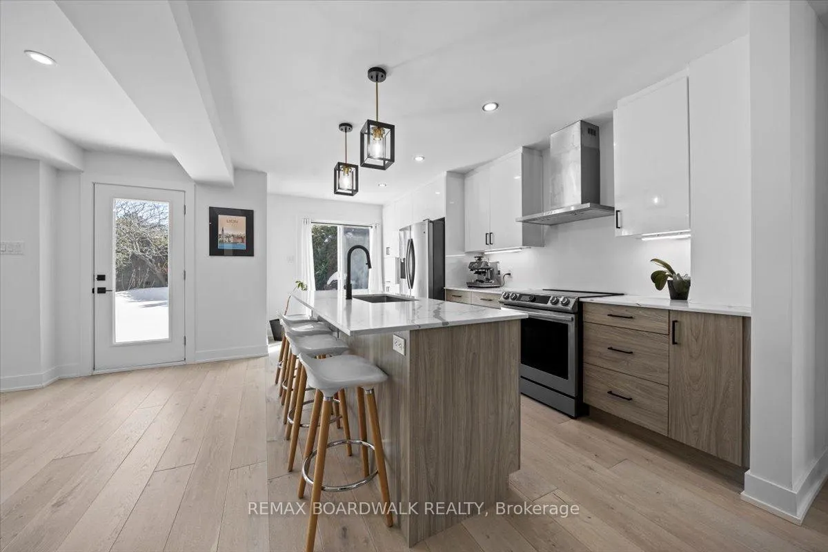 Photo 11 of 1535 Kamouraska Circle, Ottawa, Chateauneuf — HOMEH