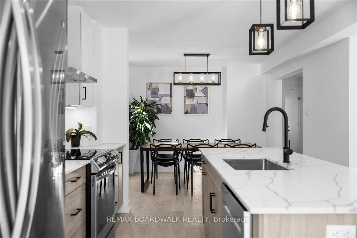 Photo 19 of 1535 Kamouraska Circle, Ottawa, Chateauneuf — HOMEH