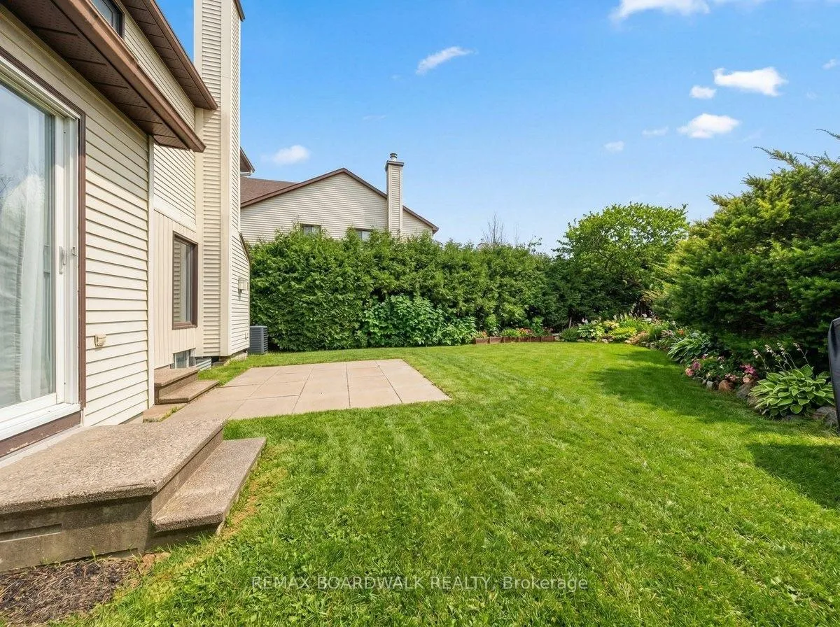 Photo 46 of 1535 Kamouraska Circle, Ottawa, Chateauneuf — HOMEH