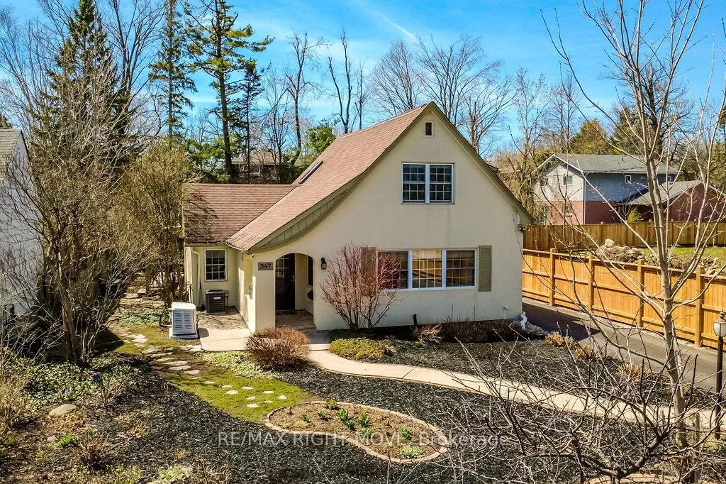 Photo 30 of 347 Old Muskoka Road, Orillia — HOMEH