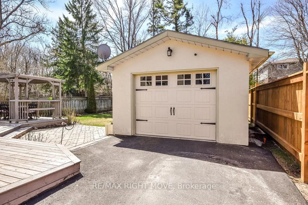 Photo 34 of 347 Old Muskoka Road, Orillia — HOMEH