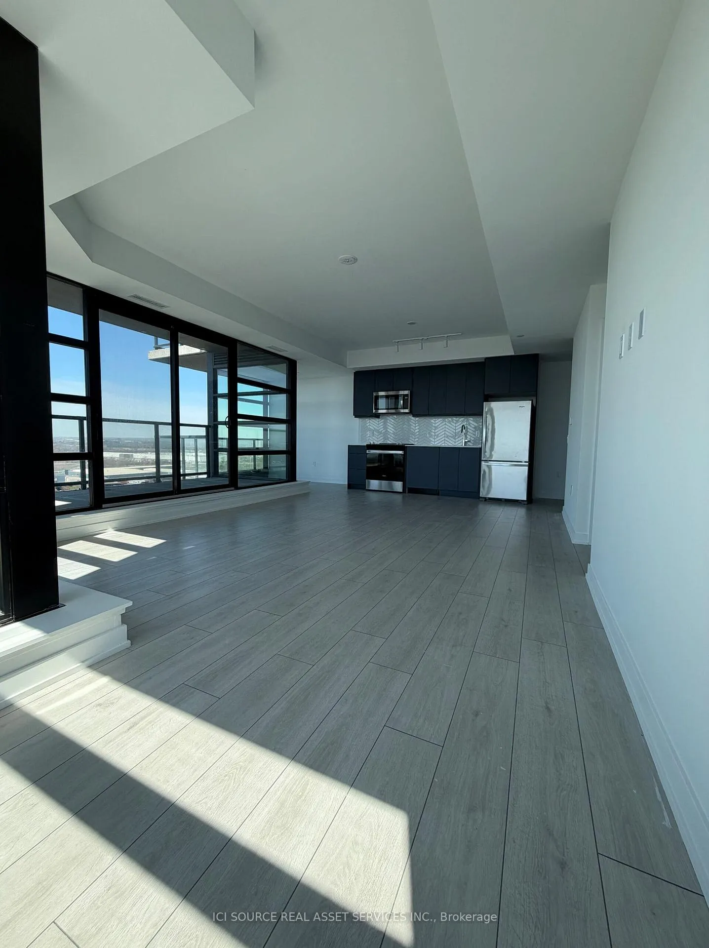 Photo 14 of Unit 1605, 1606 Charles Street, Whitby, Port Whitby — HOMEH