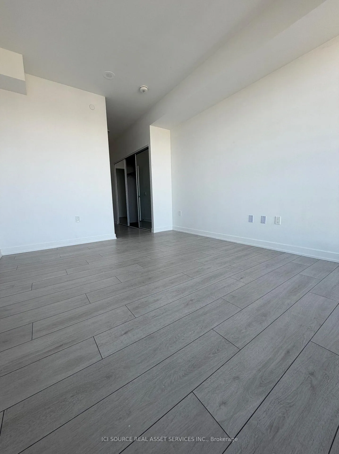 Photo 19 of Unit 1605, 1606 Charles Street, Whitby, Port Whitby — HOMEH