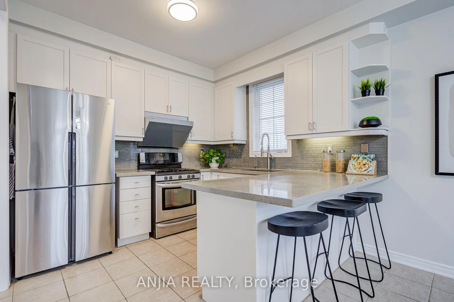 Photo 14 of 81 Appleview Road, Markham, Greensborough — HOMEH