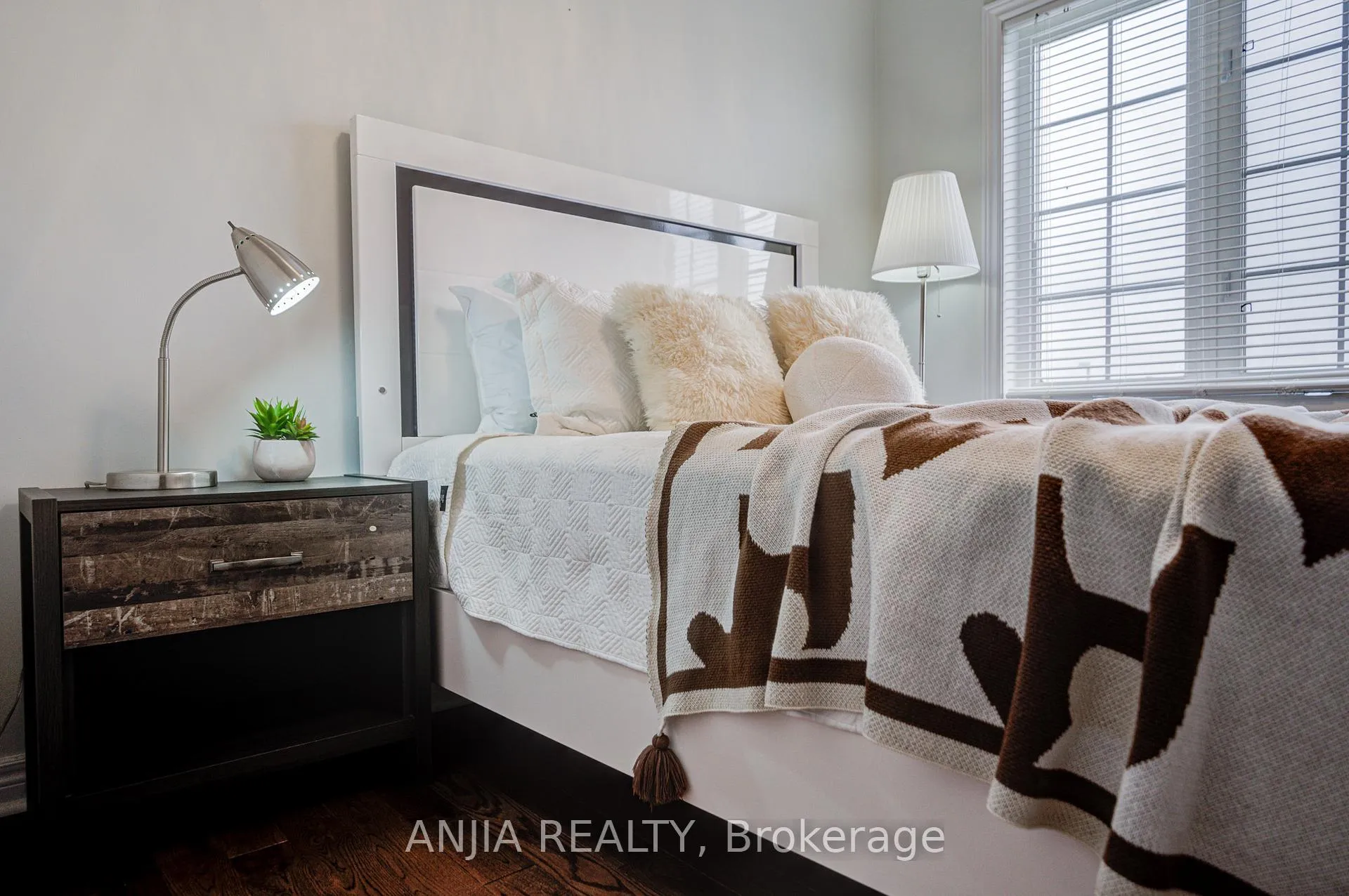 Photo 34 of 81 Appleview Road, Markham, Greensborough — HOMEH