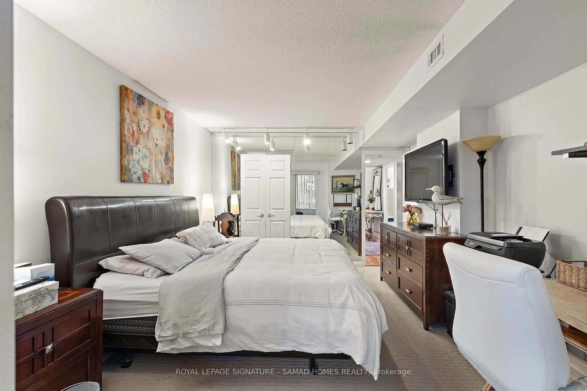Photo 5 of Unit 210, 1177 Yonge Street, Toronto, Rosedale-Moore Park — HOMEH
