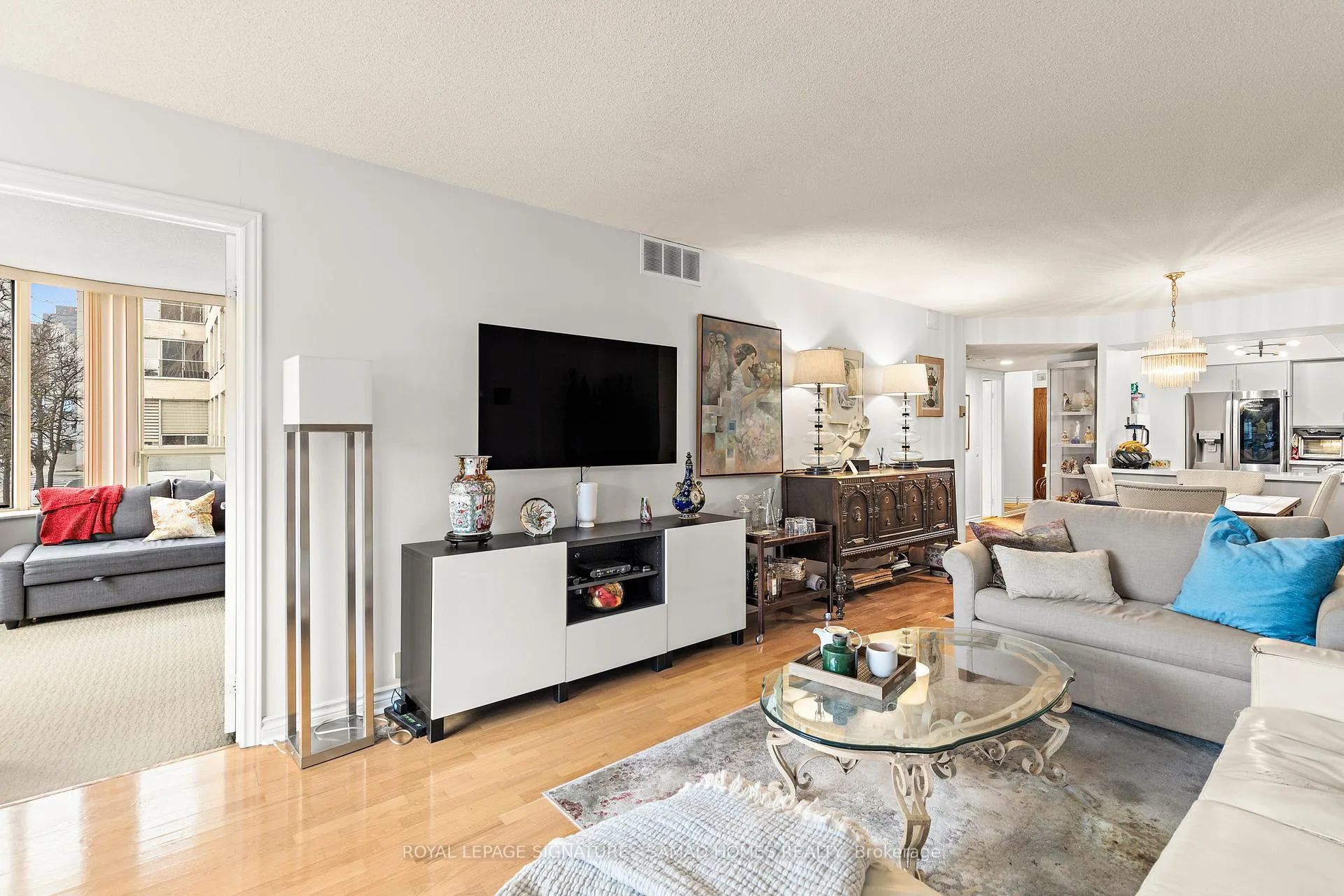 Photo 11 of Unit 210, 1177 Yonge Street, Toronto, Rosedale-Moore Park — HOMEH