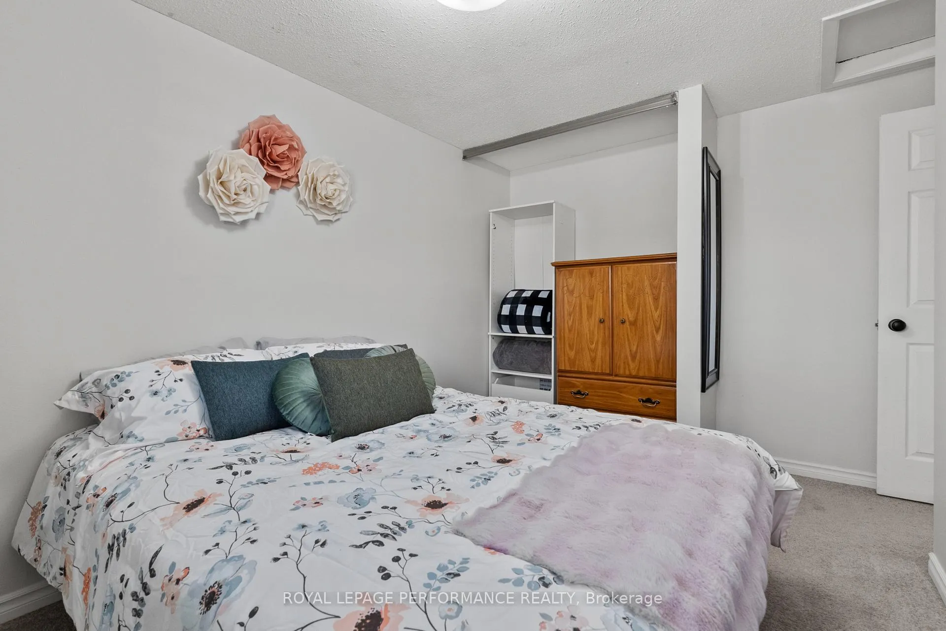 Photo 25 of Unit 54, 6255 Sundown Crescent, Ottawa, Convent Glen South — HOMEH