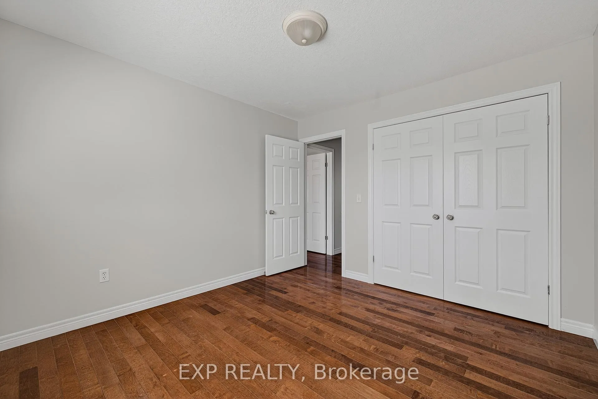Photo 19 of 19 Sinclair Street, Guelph, Pineridge/Westminster Woods — HOMEH