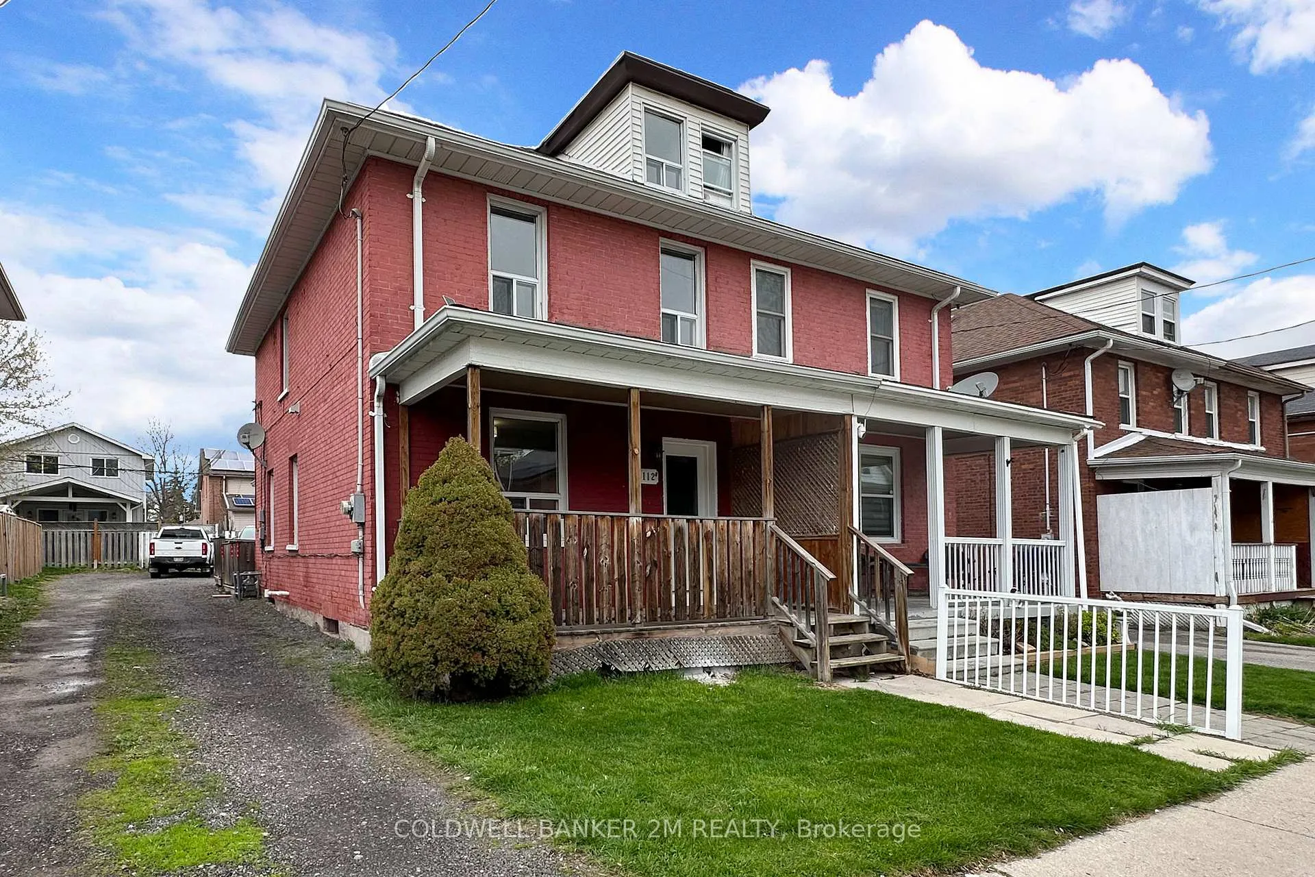Photo 3 of Unit 2, 112 Agnes Street, Oshawa, O'Neill — HOMEH