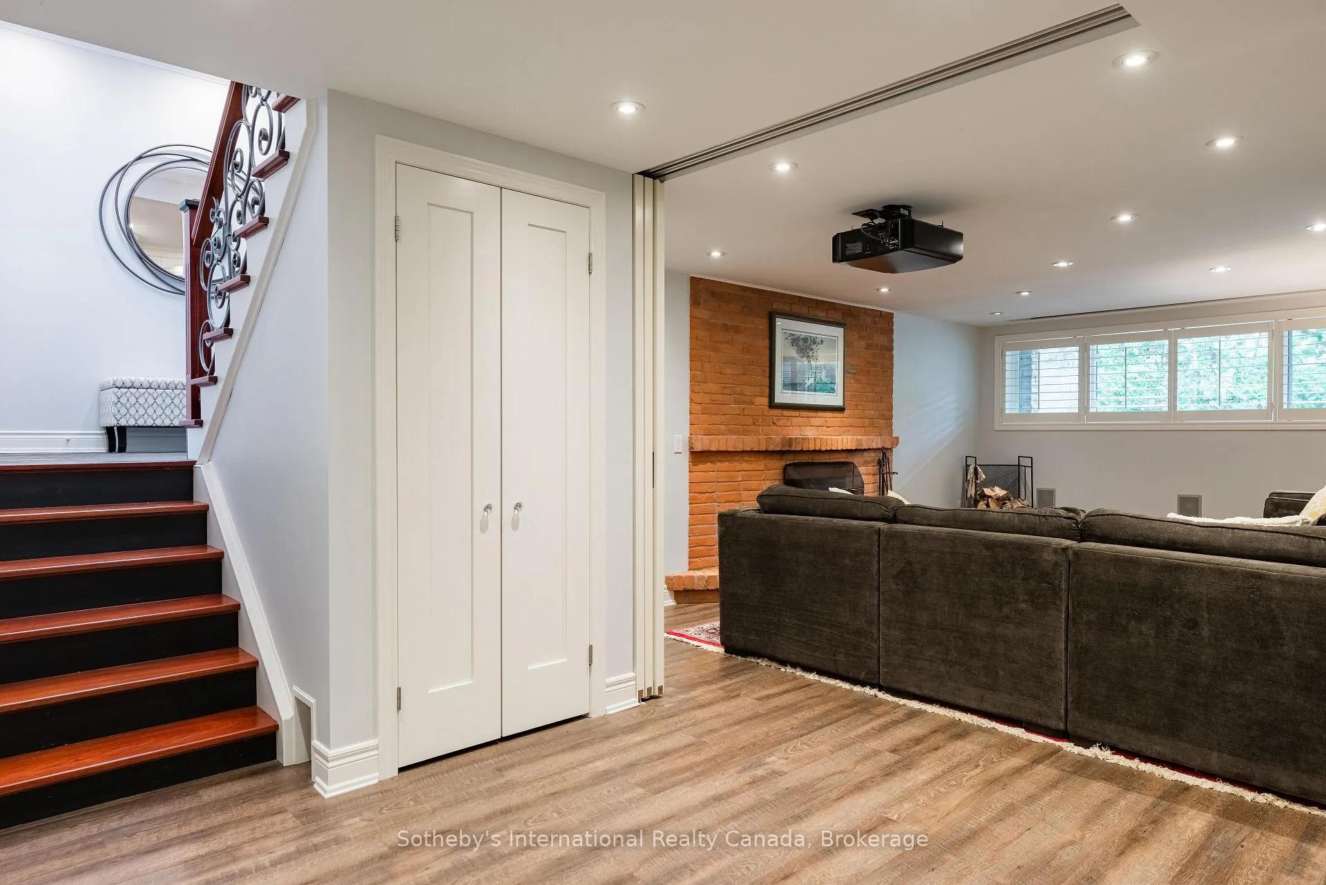 Photo 31 of 4012 Lakeshore Road, Burlington, Shoreacres — HOMEH