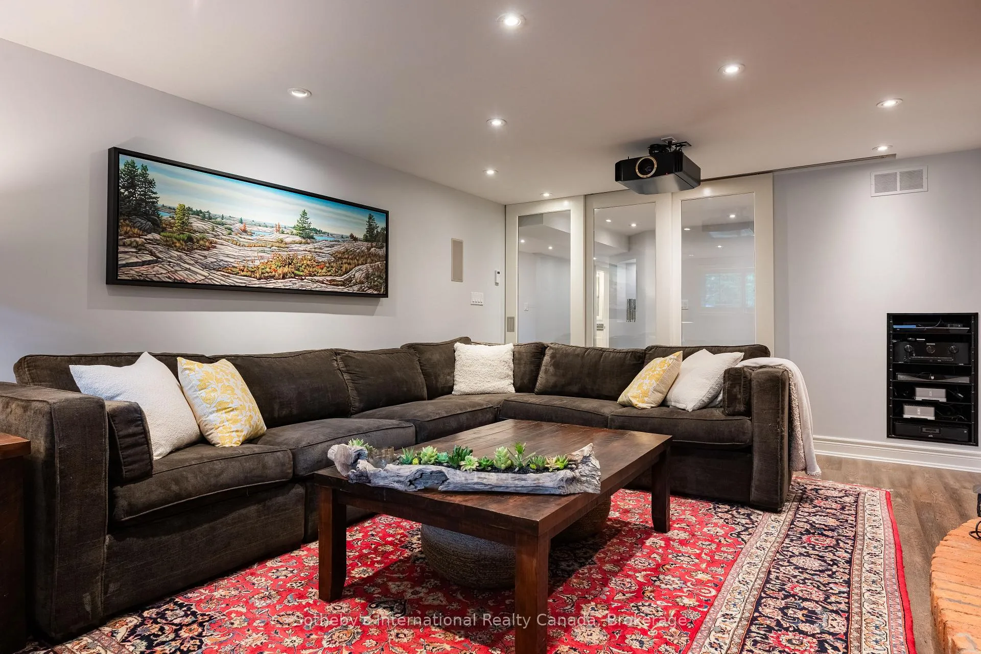 Photo 34 of 4012 Lakeshore Road, Burlington, Shoreacres — HOMEH