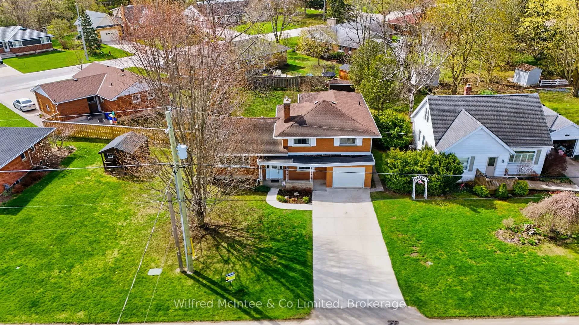 Photo 4 of 15 Johnstone Boulevard, Brockton — HOMEH