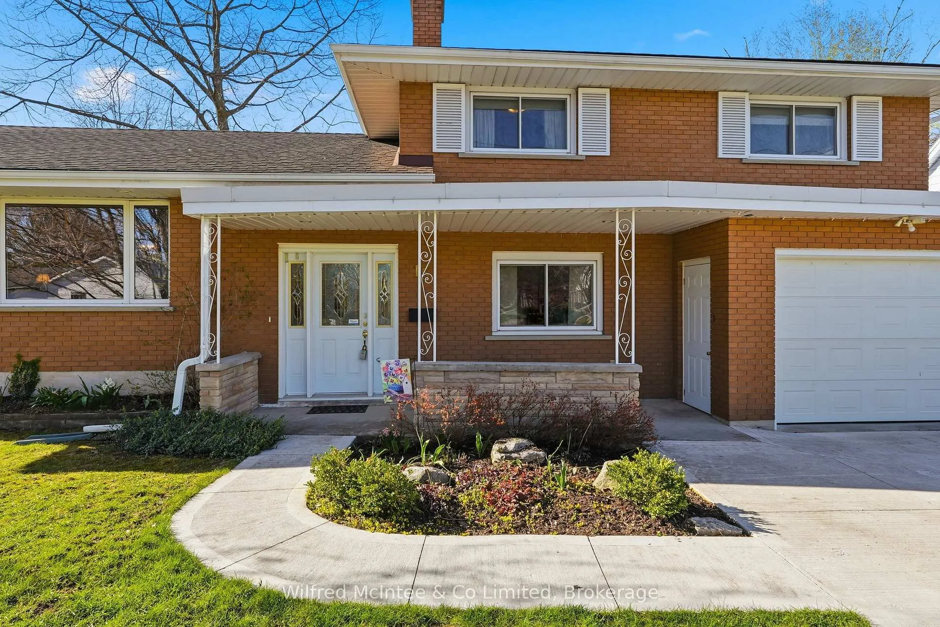 Photo 7 of 15 Johnstone Boulevard, Brockton — HOMEH