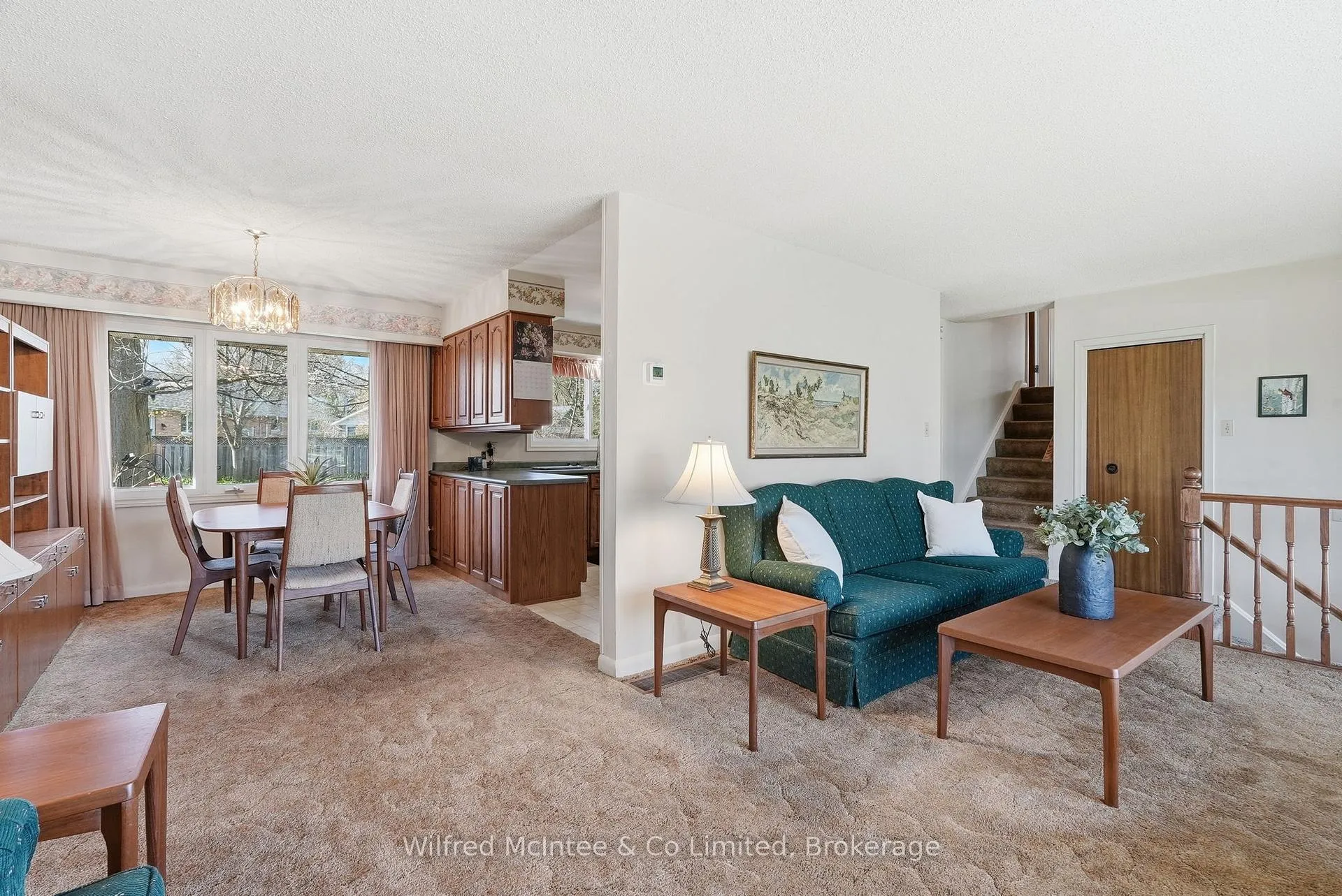Photo 12 of 15 Johnstone Boulevard, Brockton — HOMEH