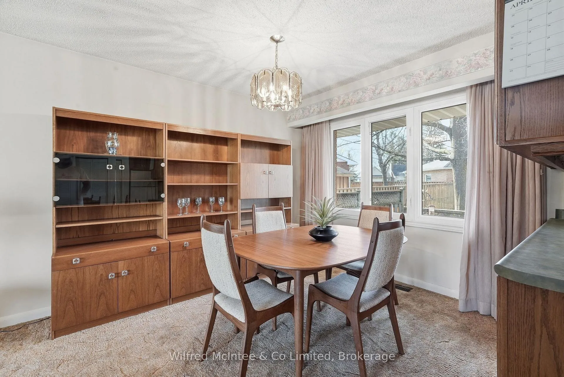 Photo 14 of 15 Johnstone Boulevard, Brockton — HOMEH