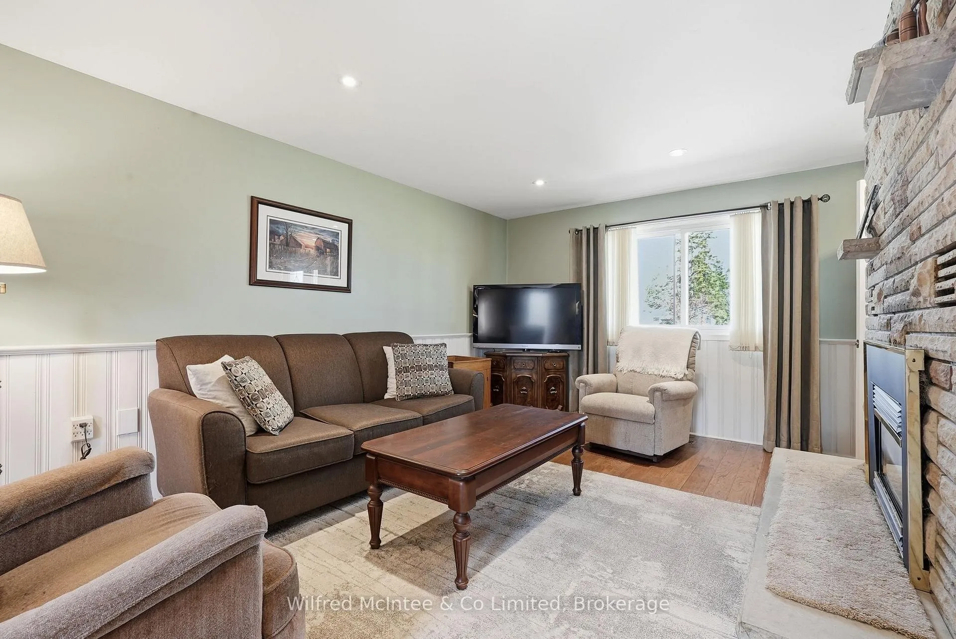 Photo 22 of 15 Johnstone Boulevard, Brockton — HOMEH