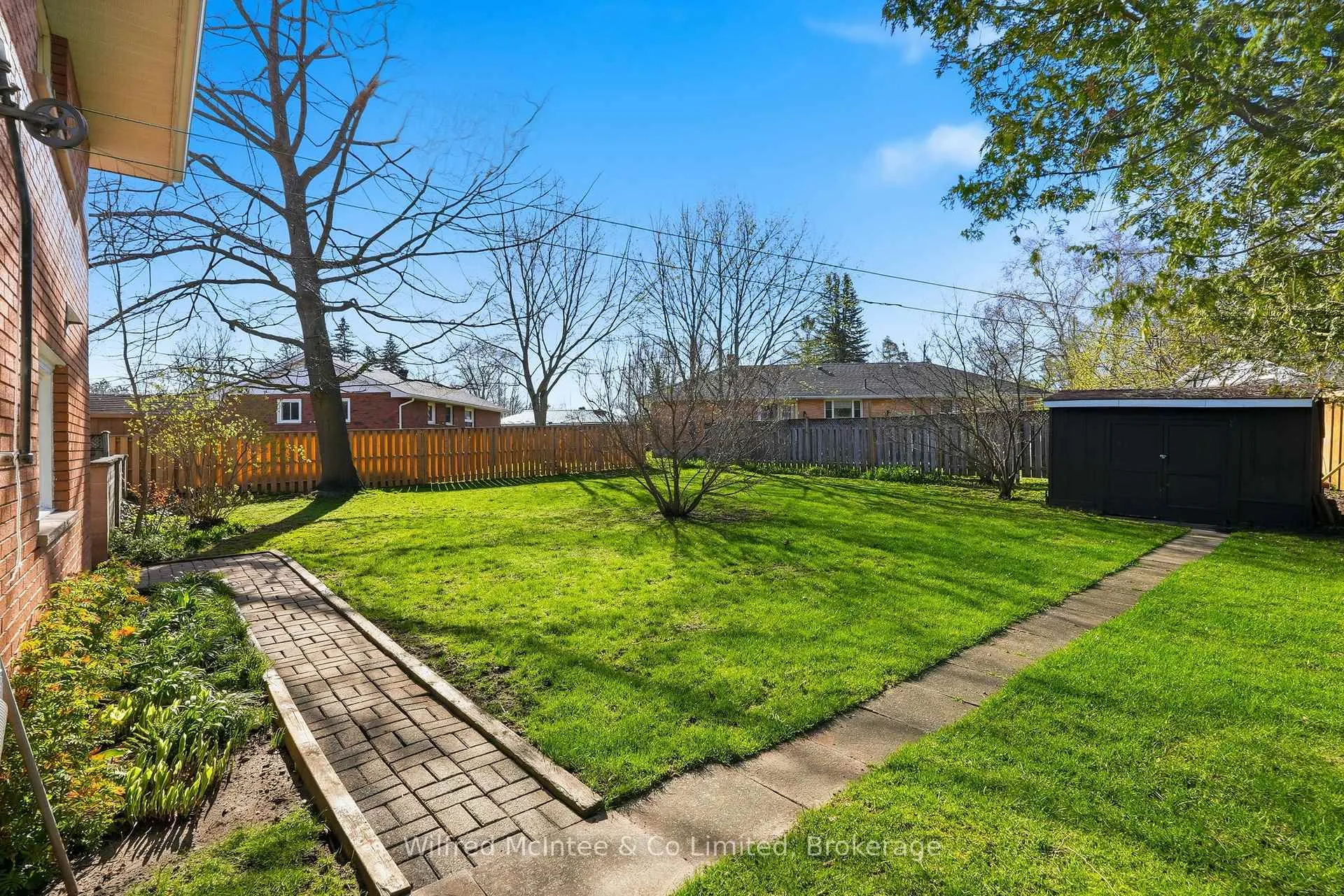 Photo 43 of 15 Johnstone Boulevard, Brockton — HOMEH