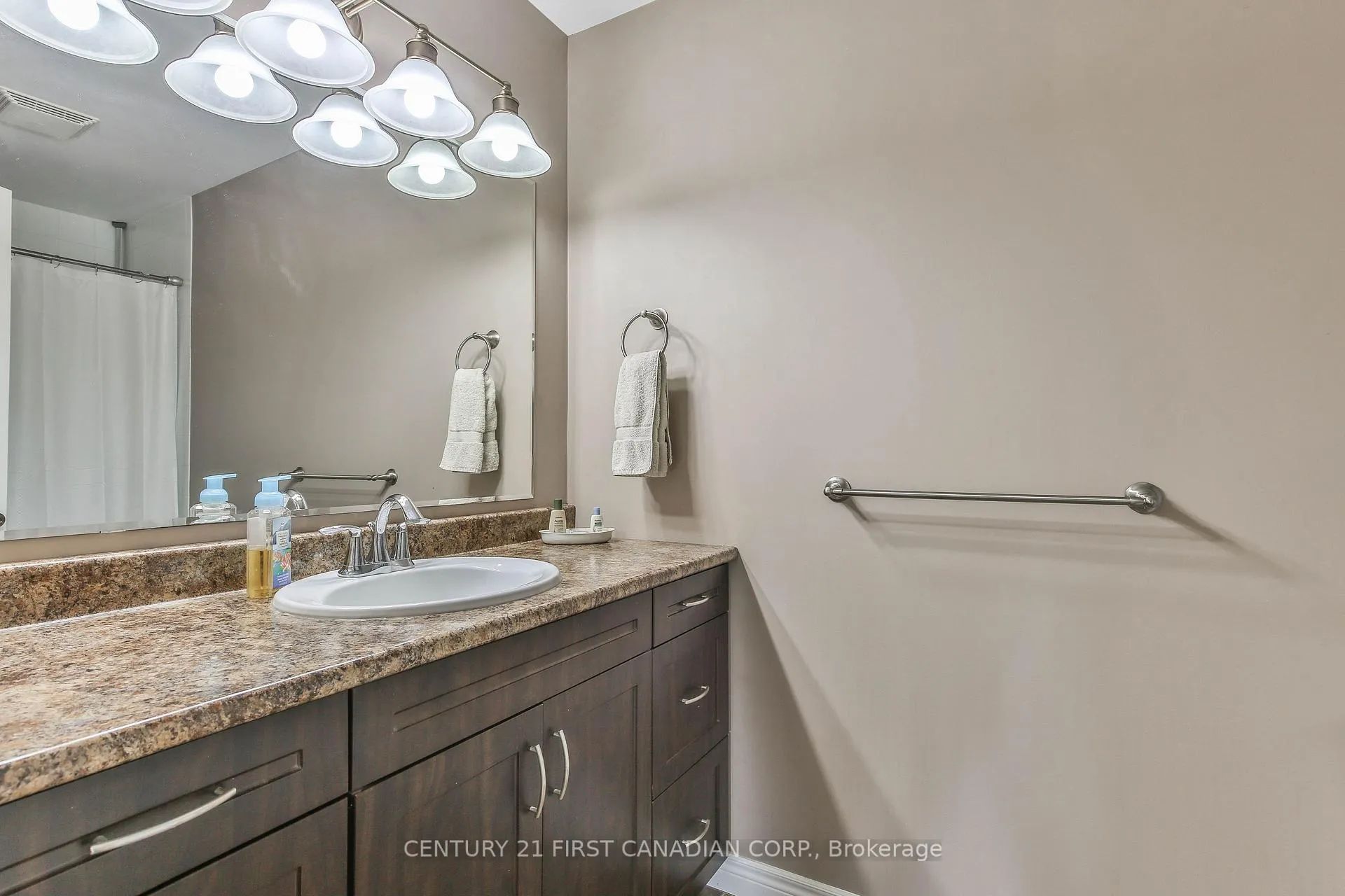 Photo 28 of 232 Brock Street, Zorra, Thamesford — HOMEH