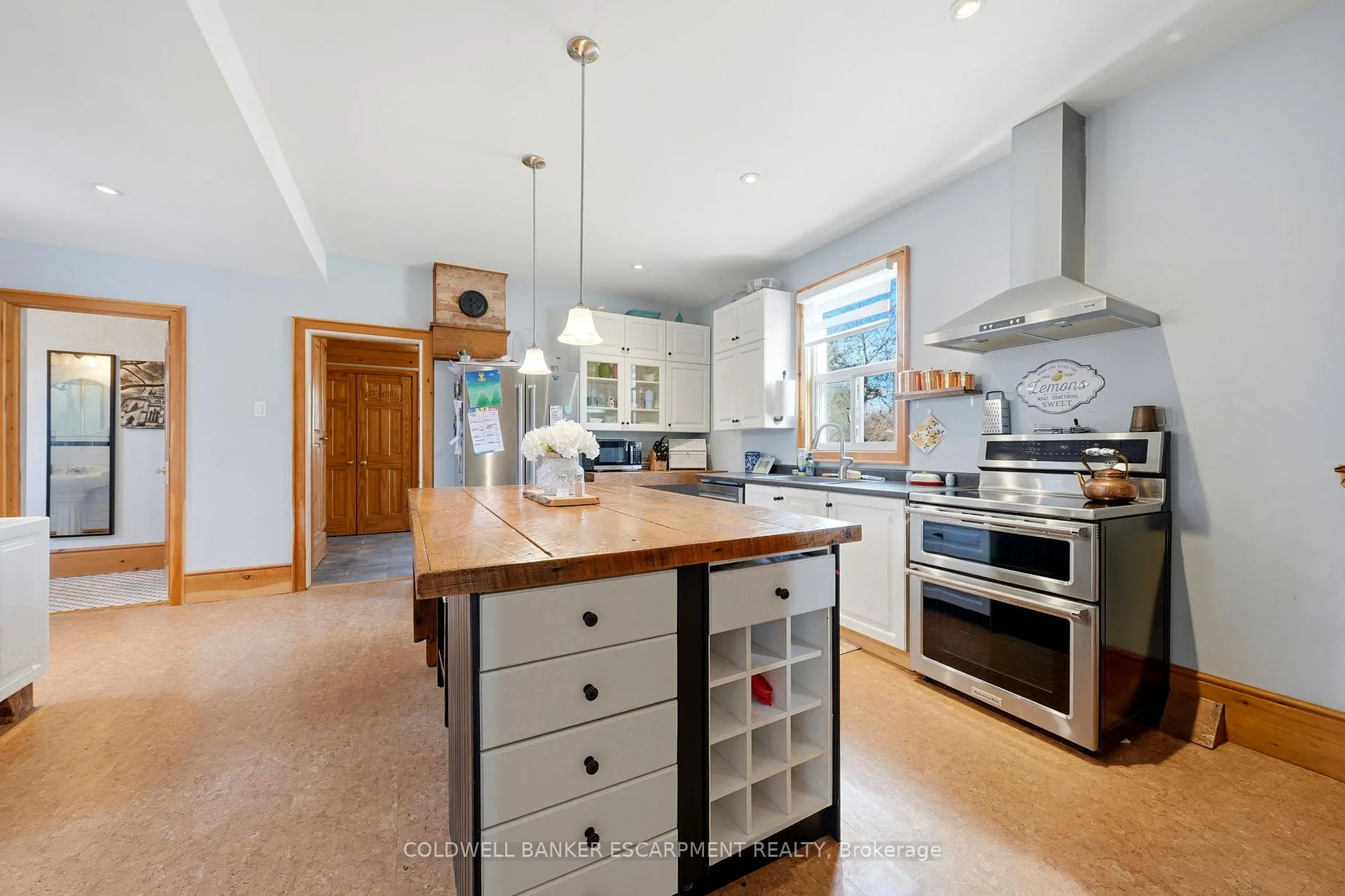 Photo 6 of 219 Arthur Street, Halton Hills, Acton — HOMEH