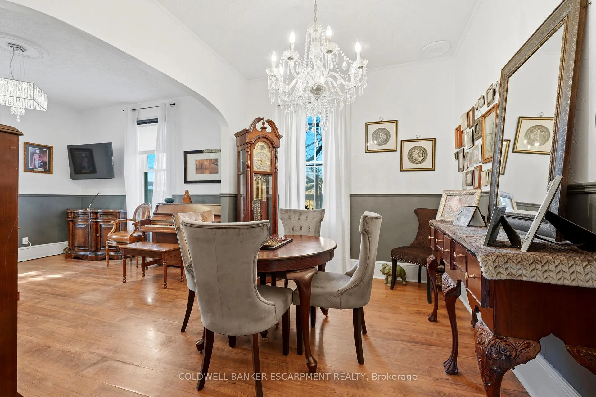 Photo 12 of 219 Arthur Street, Halton Hills, Acton — HOMEH