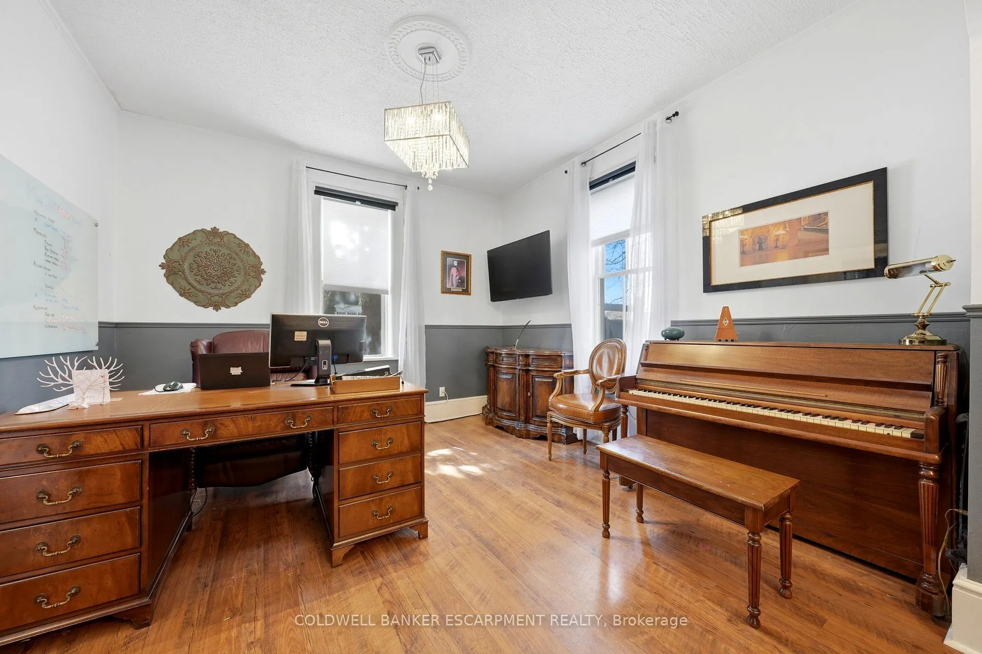 Photo 15 of 219 Arthur Street, Halton Hills, Acton — HOMEH