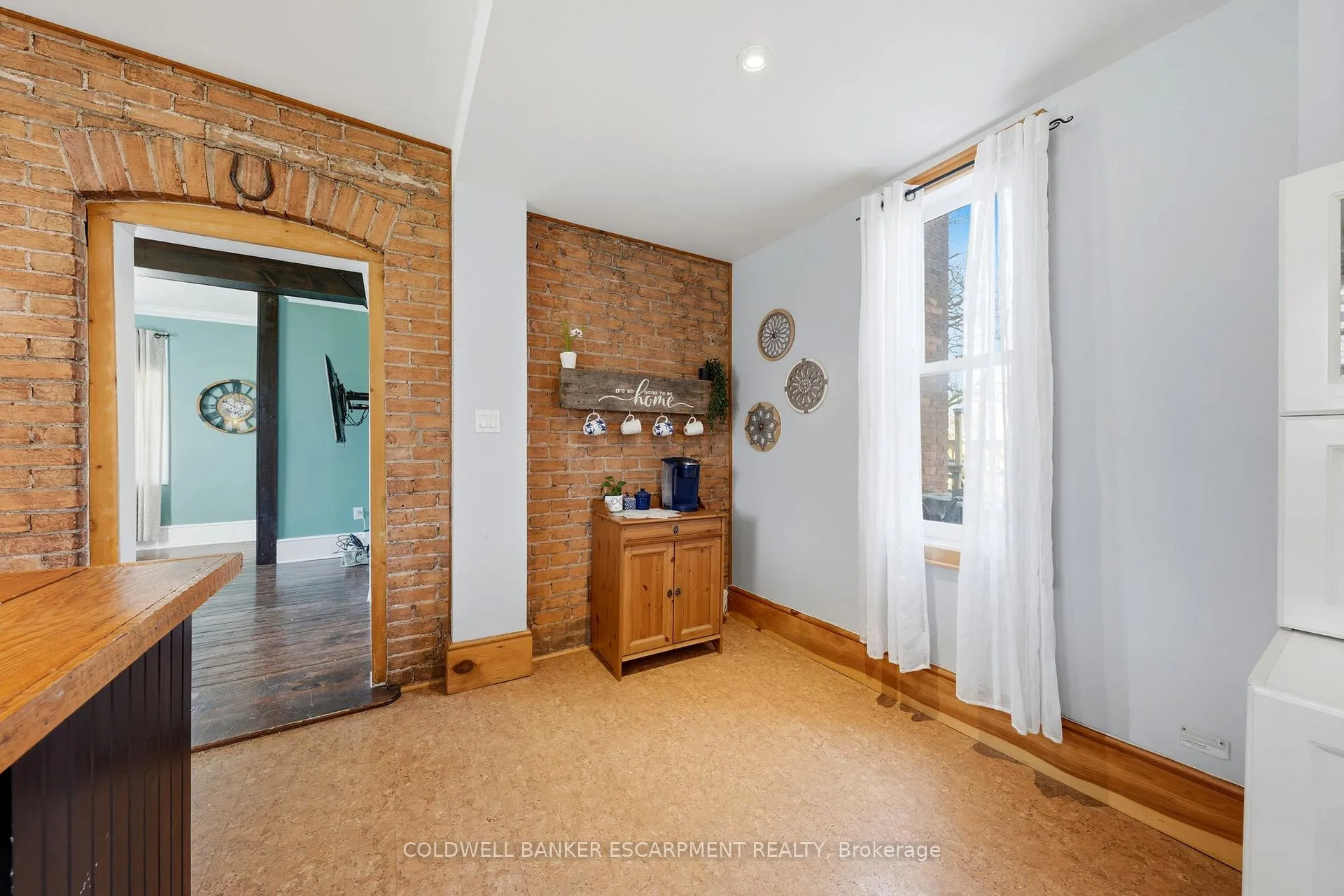 Photo 17 of 219 Arthur Street, Halton Hills, Acton — HOMEH