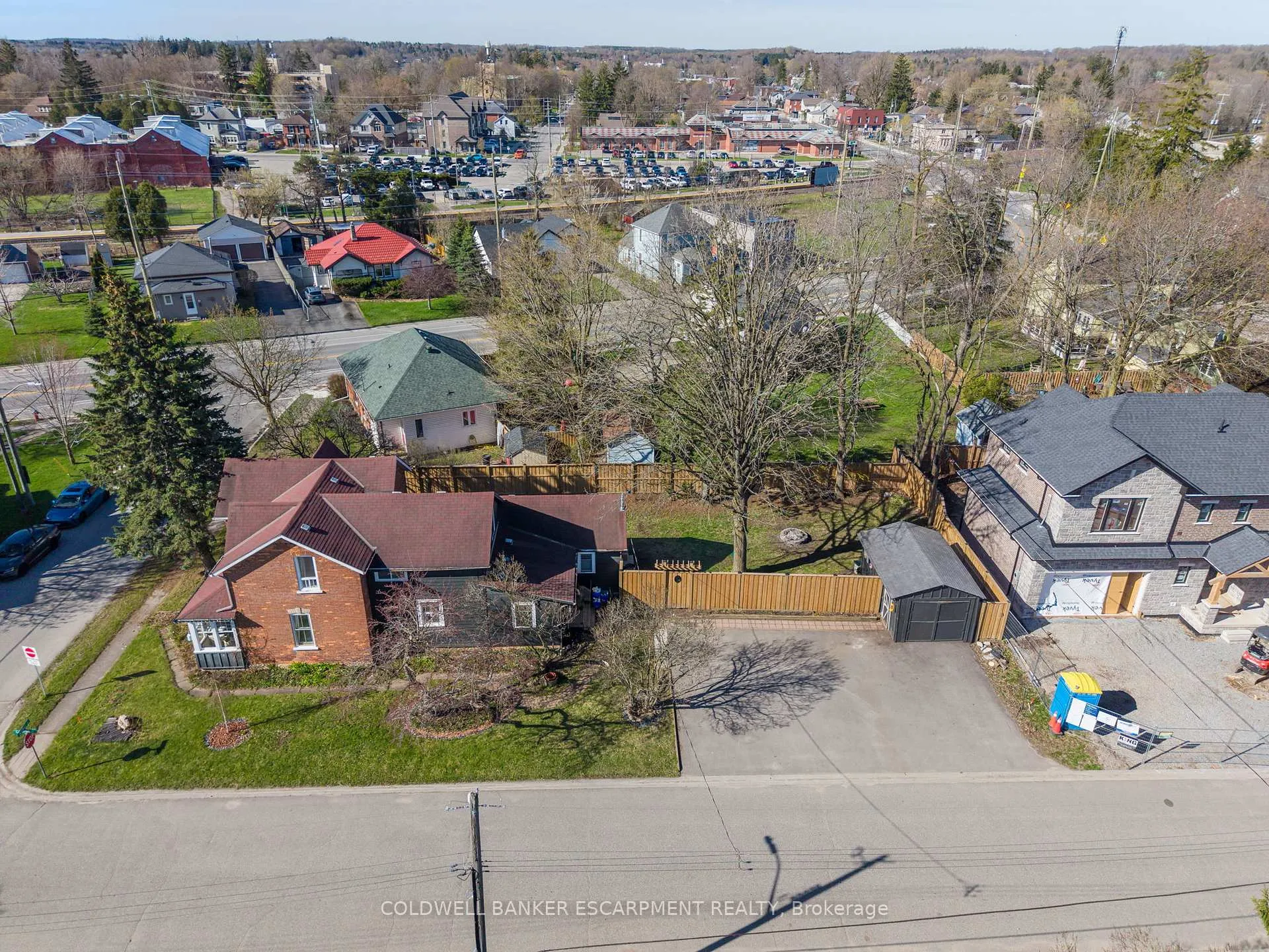 Photo 39 of 219 Arthur Street, Halton Hills, Acton — HOMEH