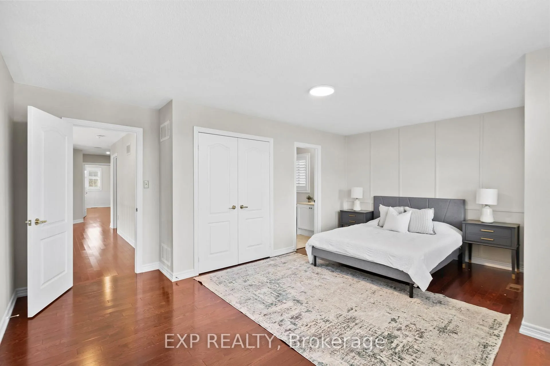 Photo 11 of 16 Caprara Crescent, Markham, Box Grove — HOMEH