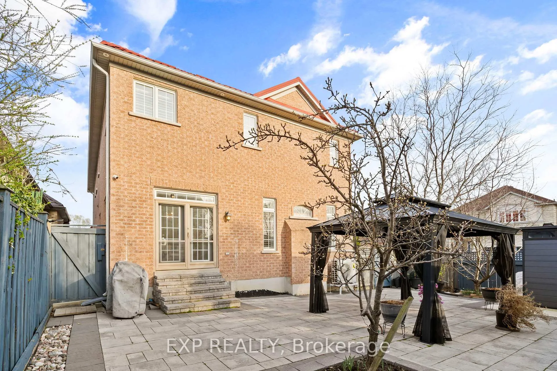 Photo 30 of 16 Caprara Crescent, Markham, Box Grove — HOMEH